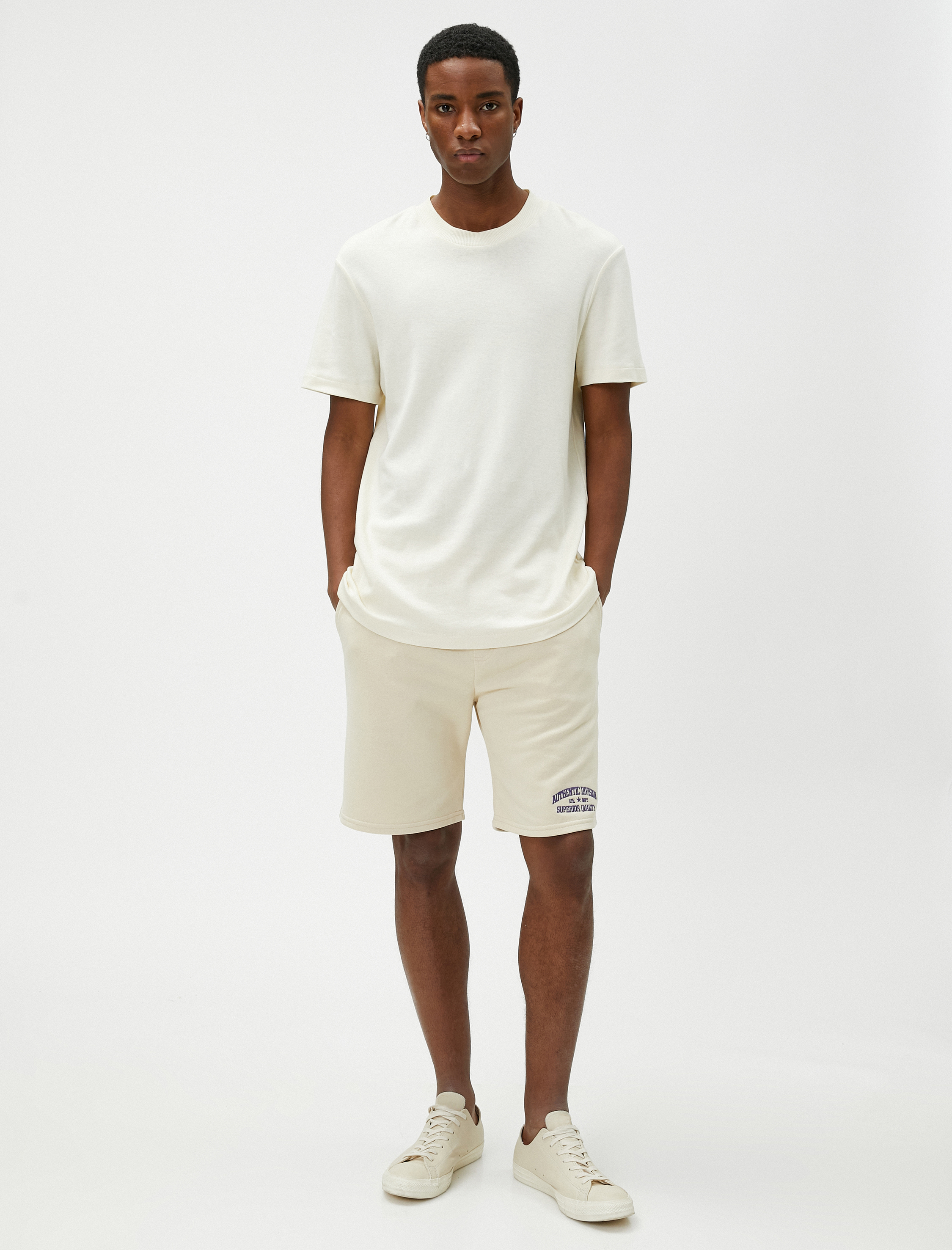   Kolej Şort Beli Bağcıklı Cep Detaylı Baskılı