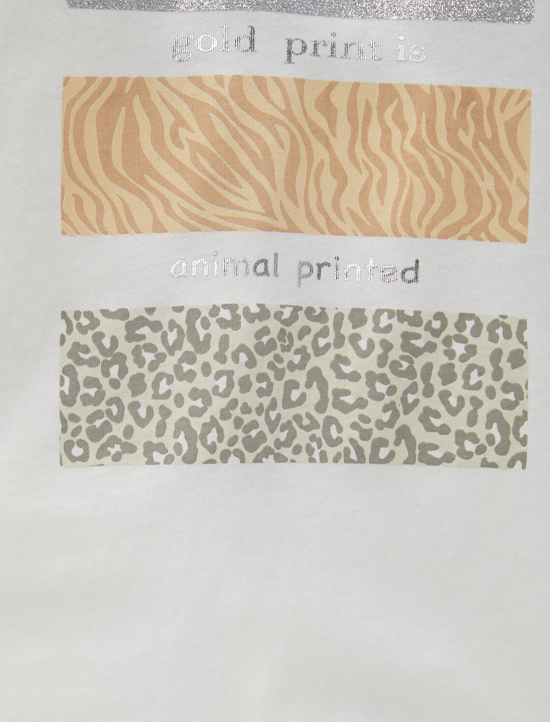   Tişört V Yaka Parlak Baskılı Pamuklu