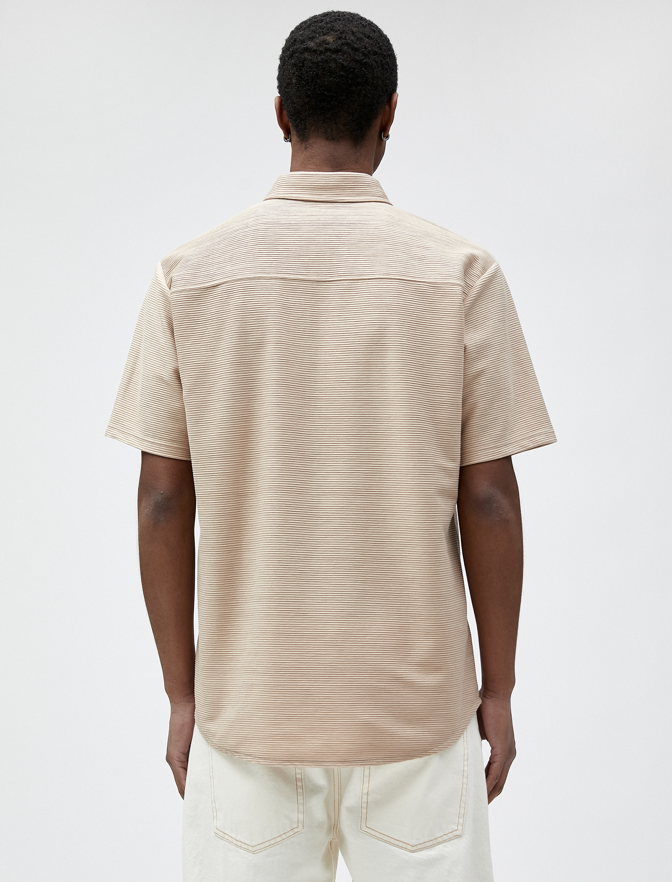   Basic Kısa Kollu Gömlek Dokulu Klasik Yaka Düğmeli