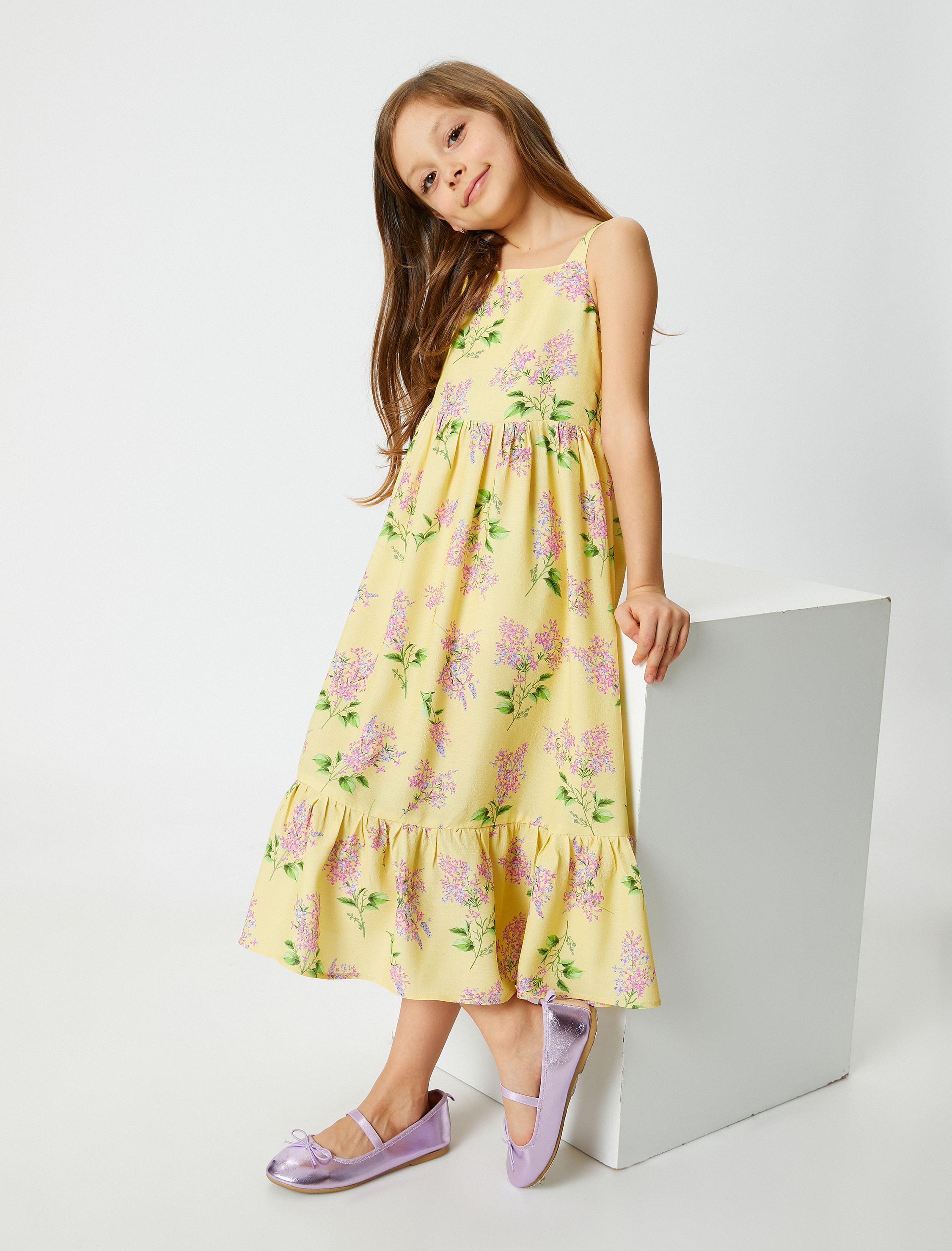  Kız Çocuk Elbise Midi Çiçekli Askılı Arkası Gipe Detaylı