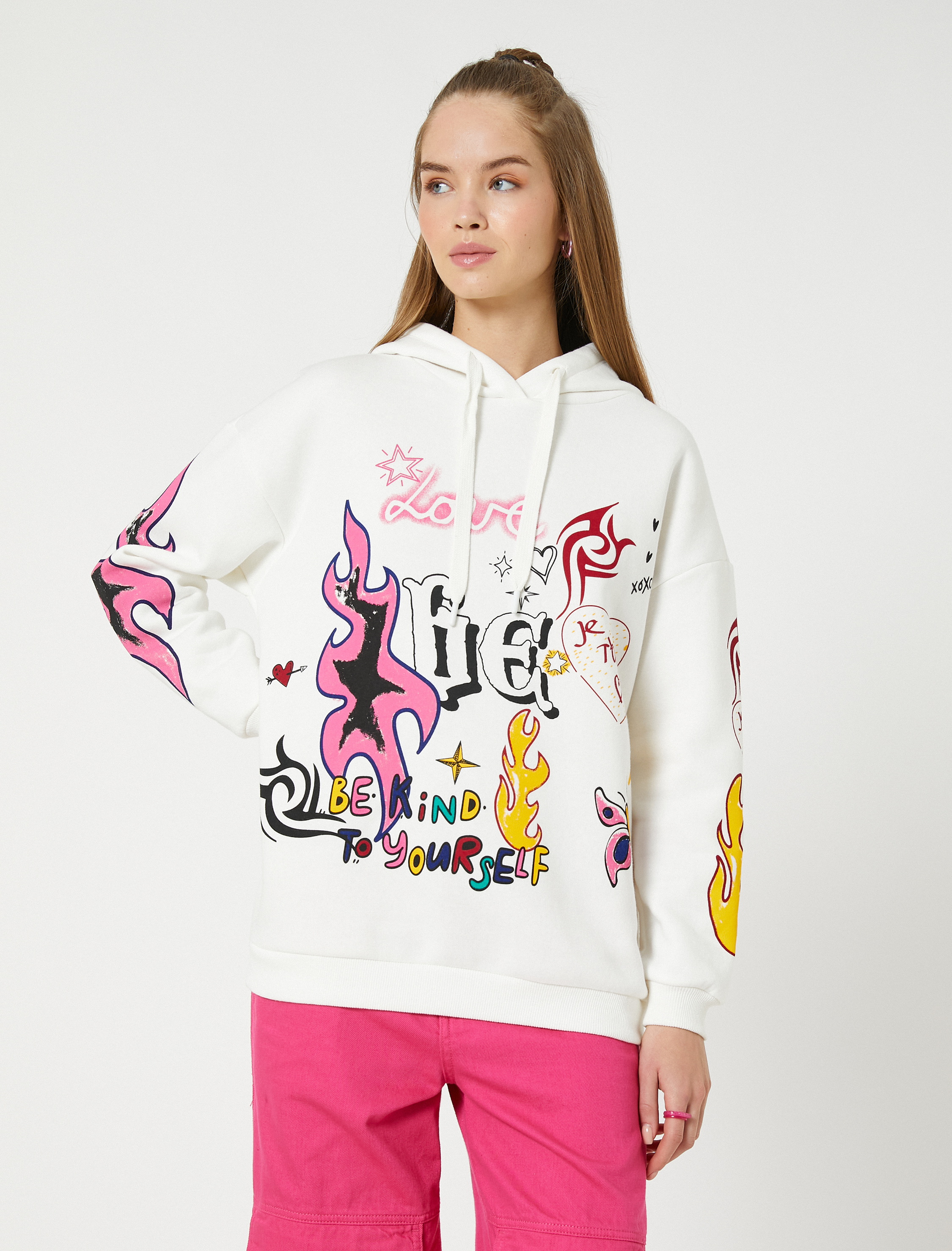   Şardonlu Kapüşonlu Sweatshirt Grafiti Baskılı Uzun Kollu Ribanalı