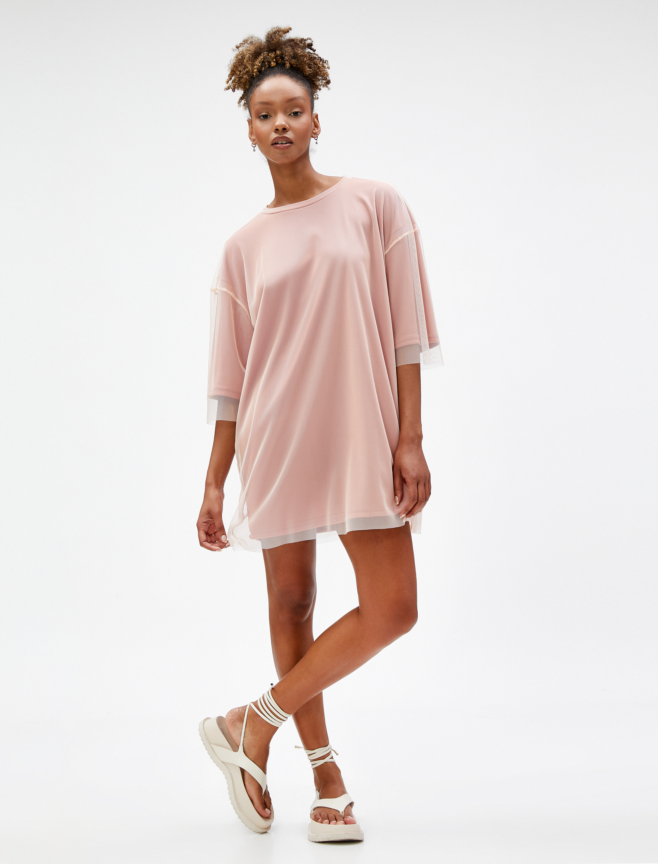   Oversize Tişört Uzun Transparan Tül Detaylı Kısa Kollu