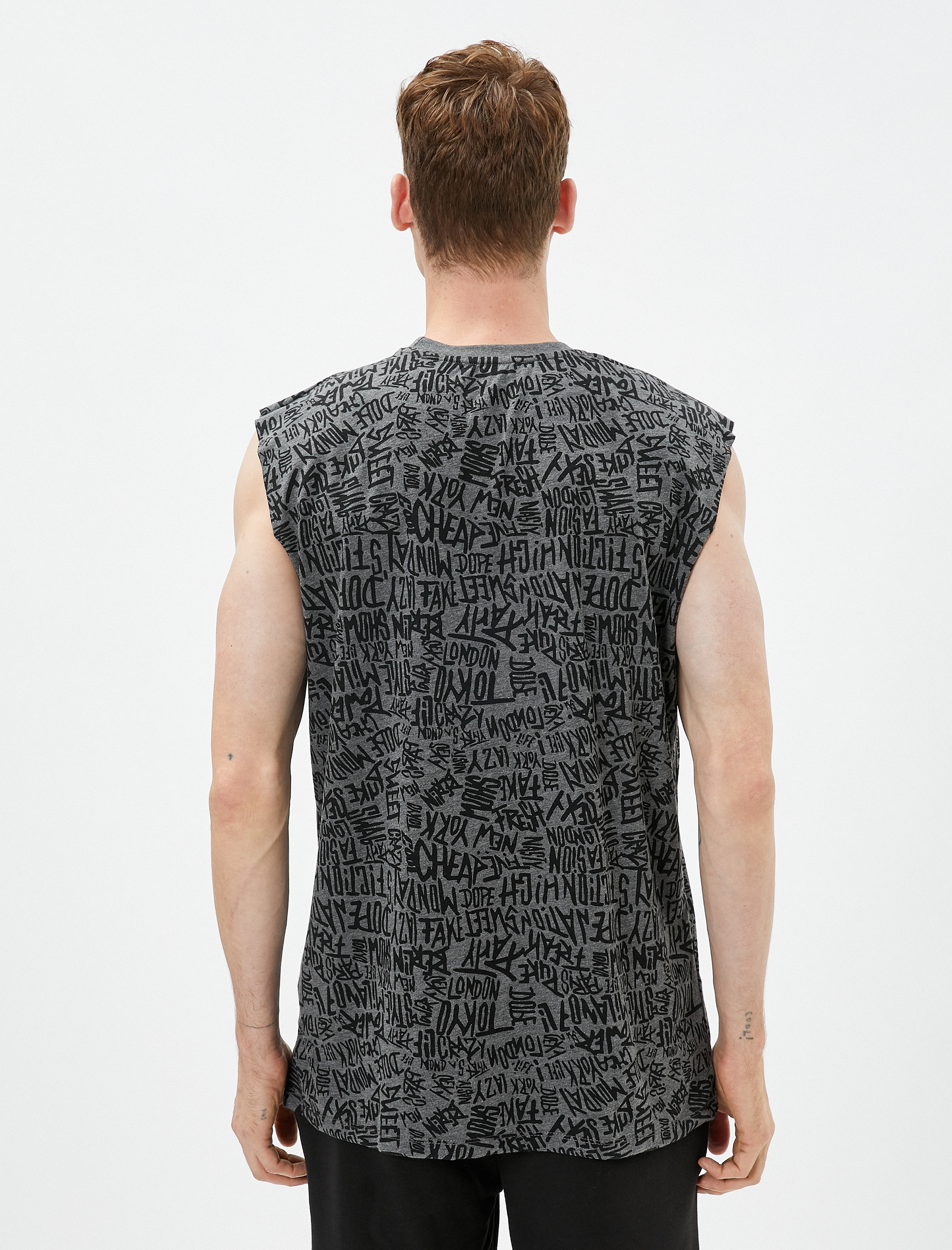   Atlet Geniş Kol Kesimli Slogan Baskılı Bisiklet Yaka