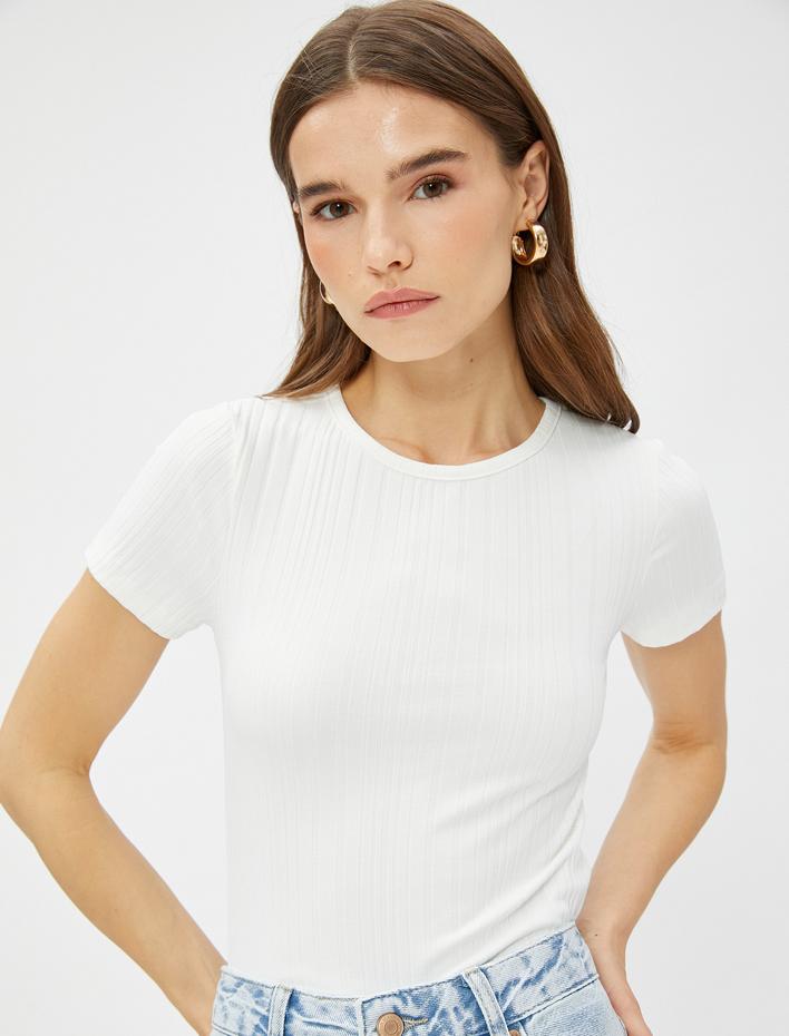  Basic Çizgili Tişört Kısa Kollu Slim Fit