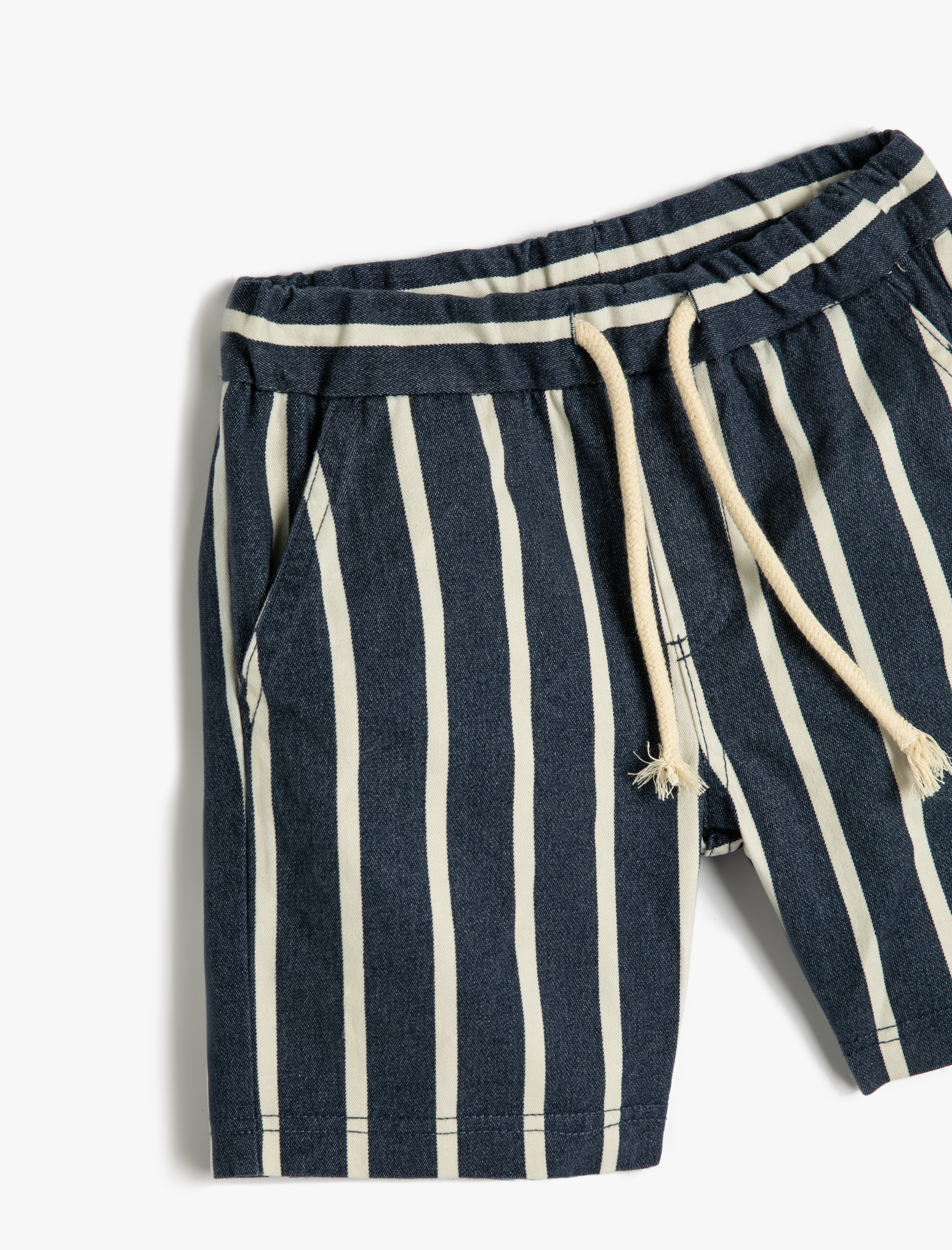  Erkek Çocuk Şort Beli Bağlamalı Cepli Pamuklu