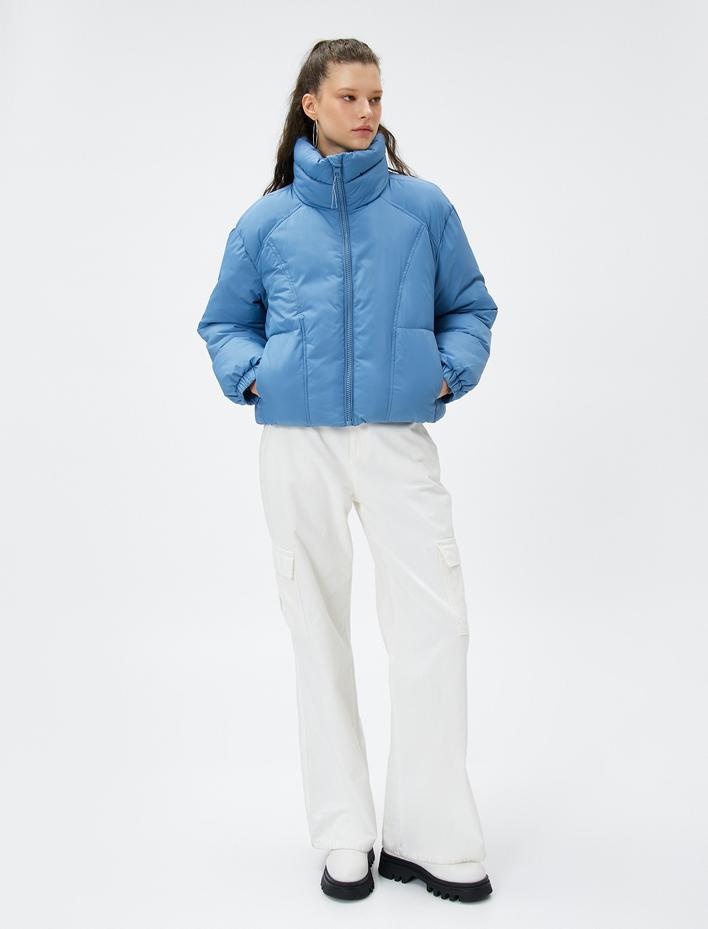  Kısa Şişme Mont Dik Yaka Fermuarlı Ribanalı Cepli