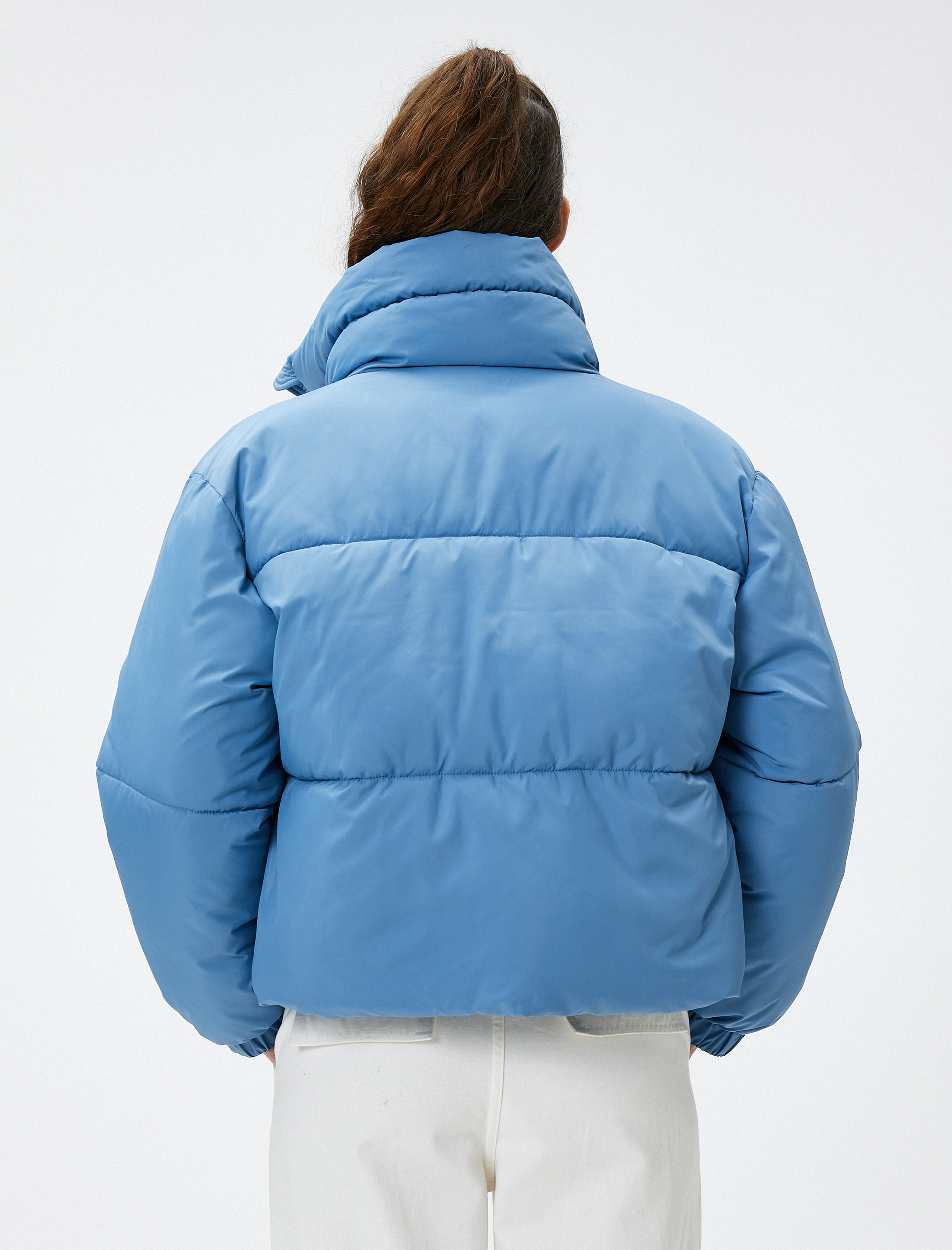 Kısa Şişme Mont Dik Yaka Fermuarlı Ribanalı Cepli