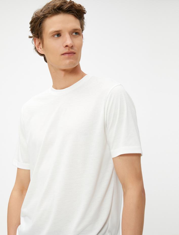  Basic Tişört Etiket Detaylı Bisiklet Yaka Viskon Karışımlı