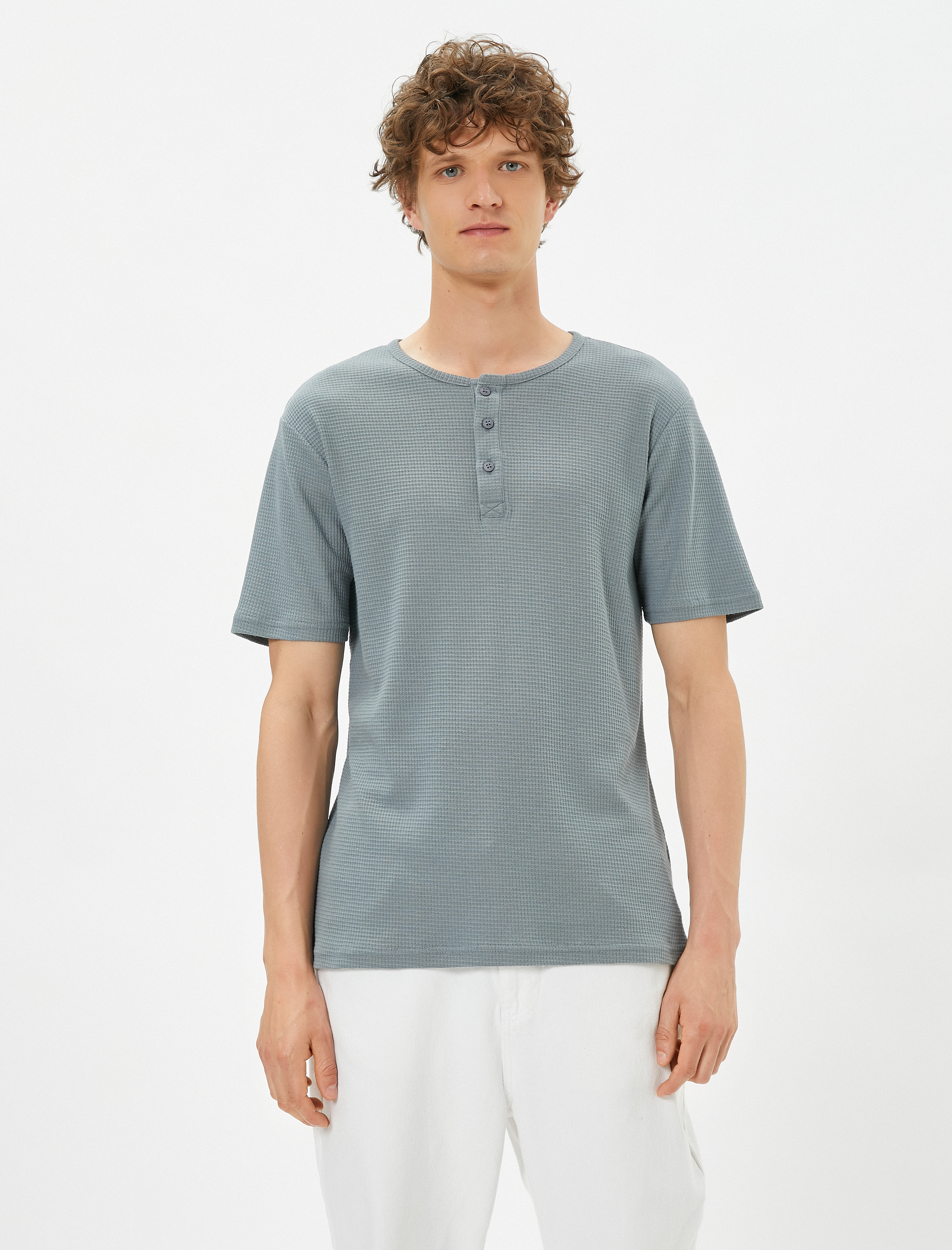   Basic Tişört Bisiklet Yaka Düğme Detaylı Dar Kesim Pamuklu