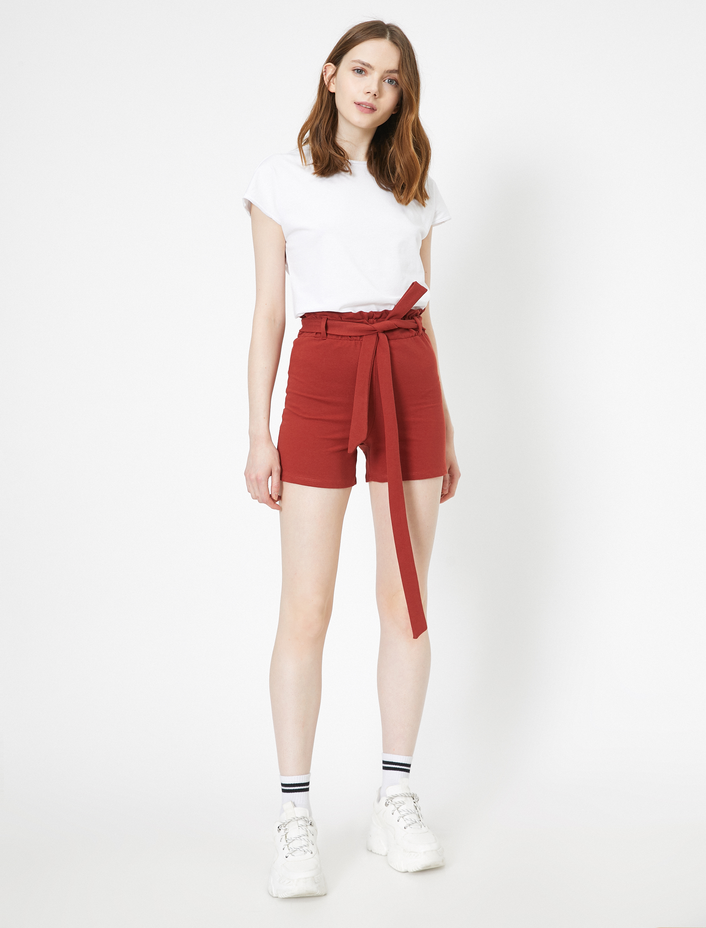   Beli Bağlamalı Şort