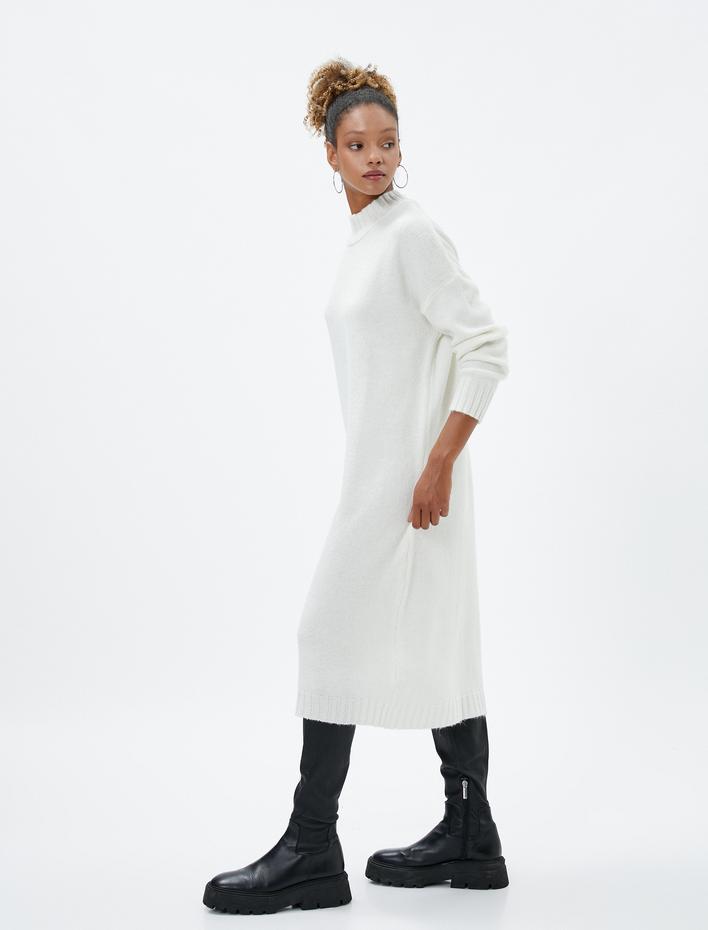  Triko Elbise Dik Yaka Uzun Kollu