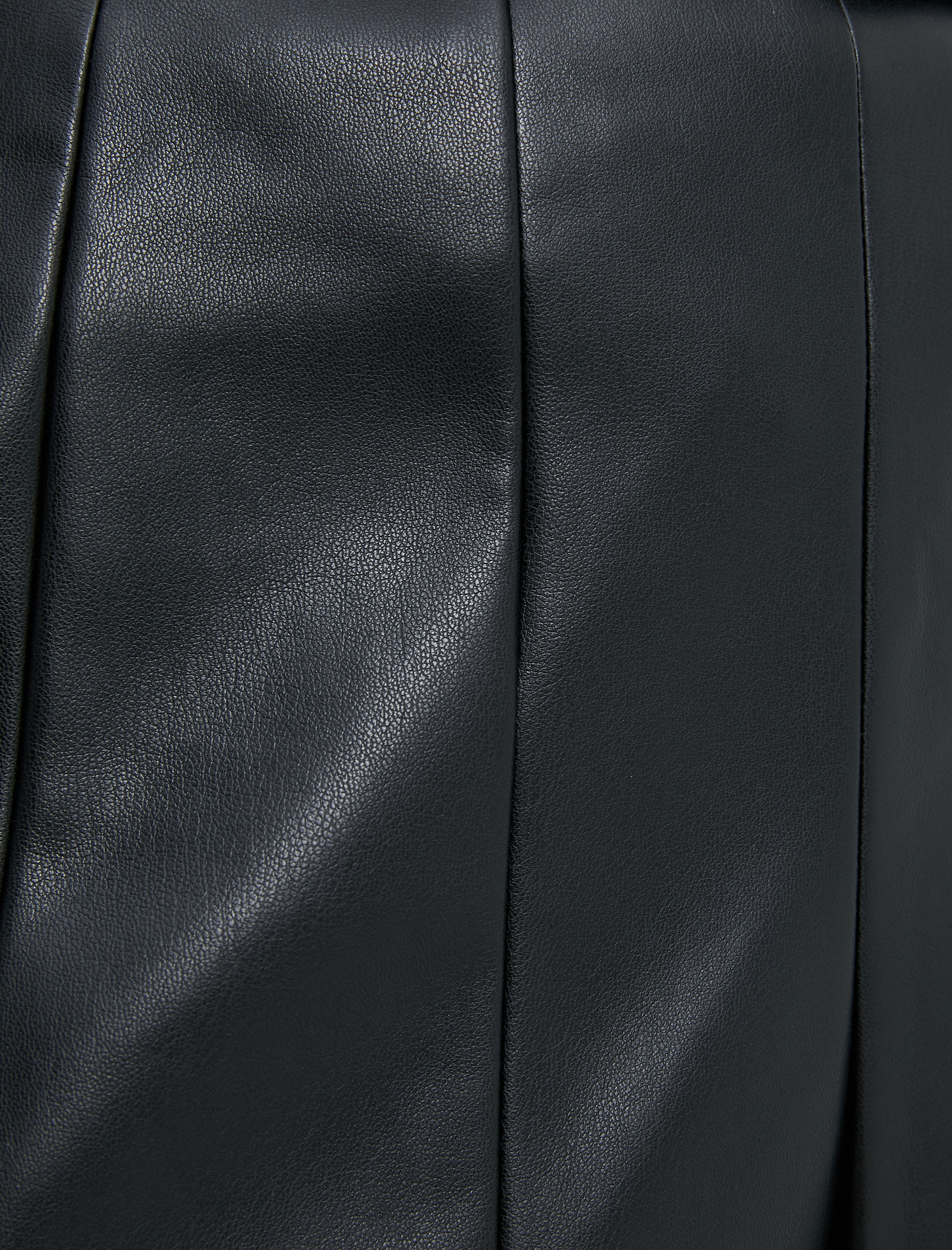   Suni Deri Şort Mini Kemer Detaylı