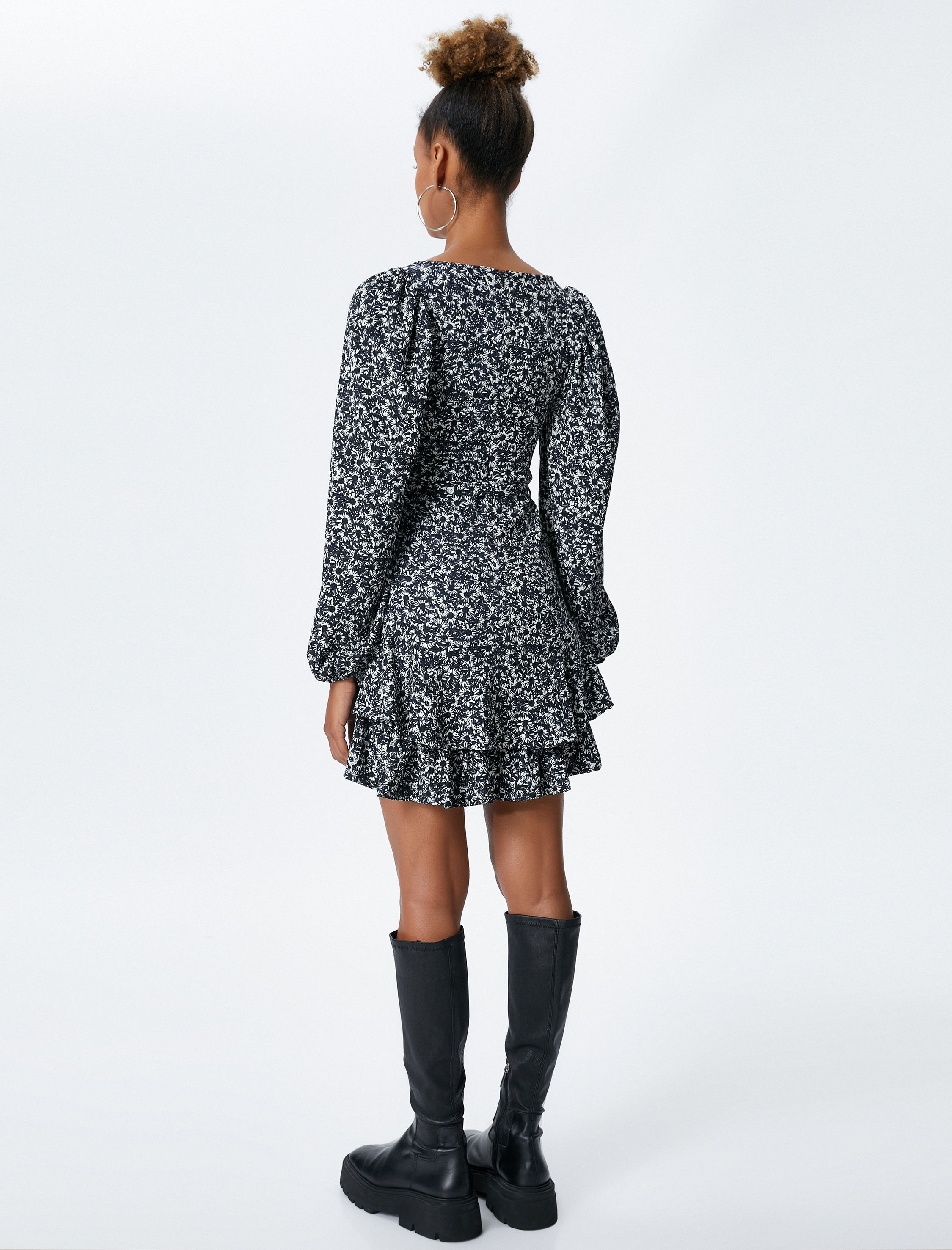   Mini Elbise Çiçekli Balon Kollu Kare Yaka Kuşaklı Bürümcük