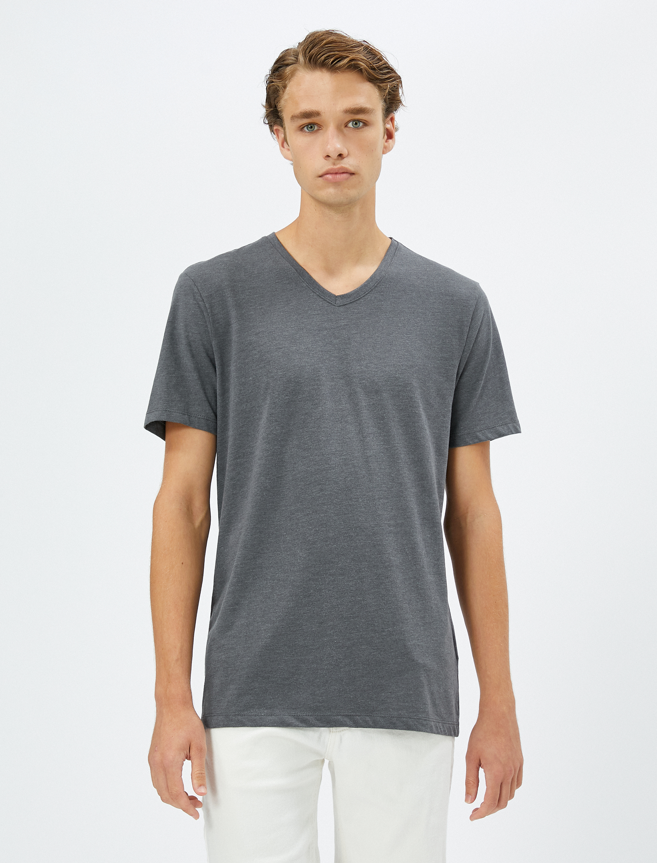   V Yaka Tişört Basic Kısa Kollu Pamuklu