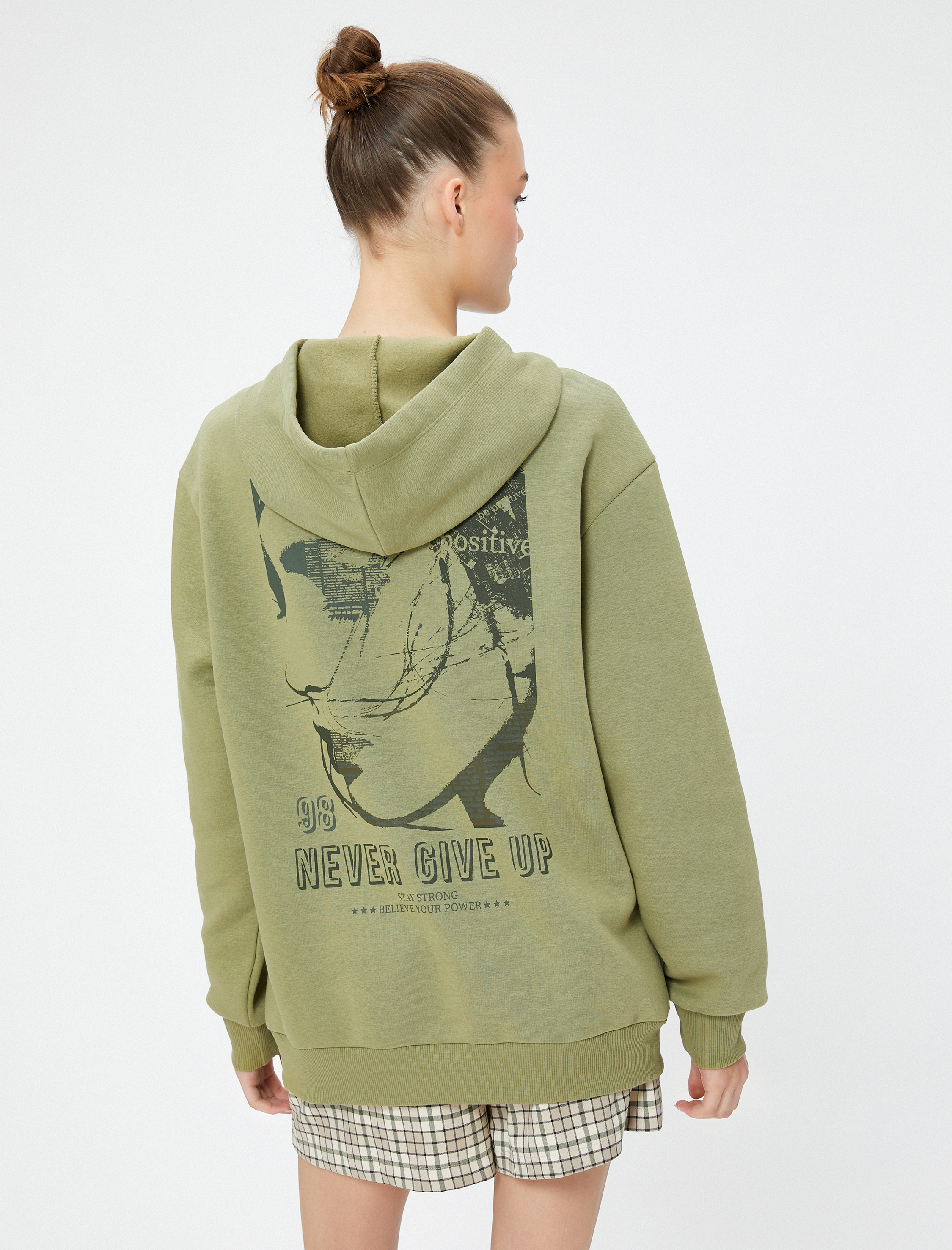   Şardonlu Kapüşonlu Sweatshirt Slogan İşlemeli Rahat Kesim Kanguru Cepli