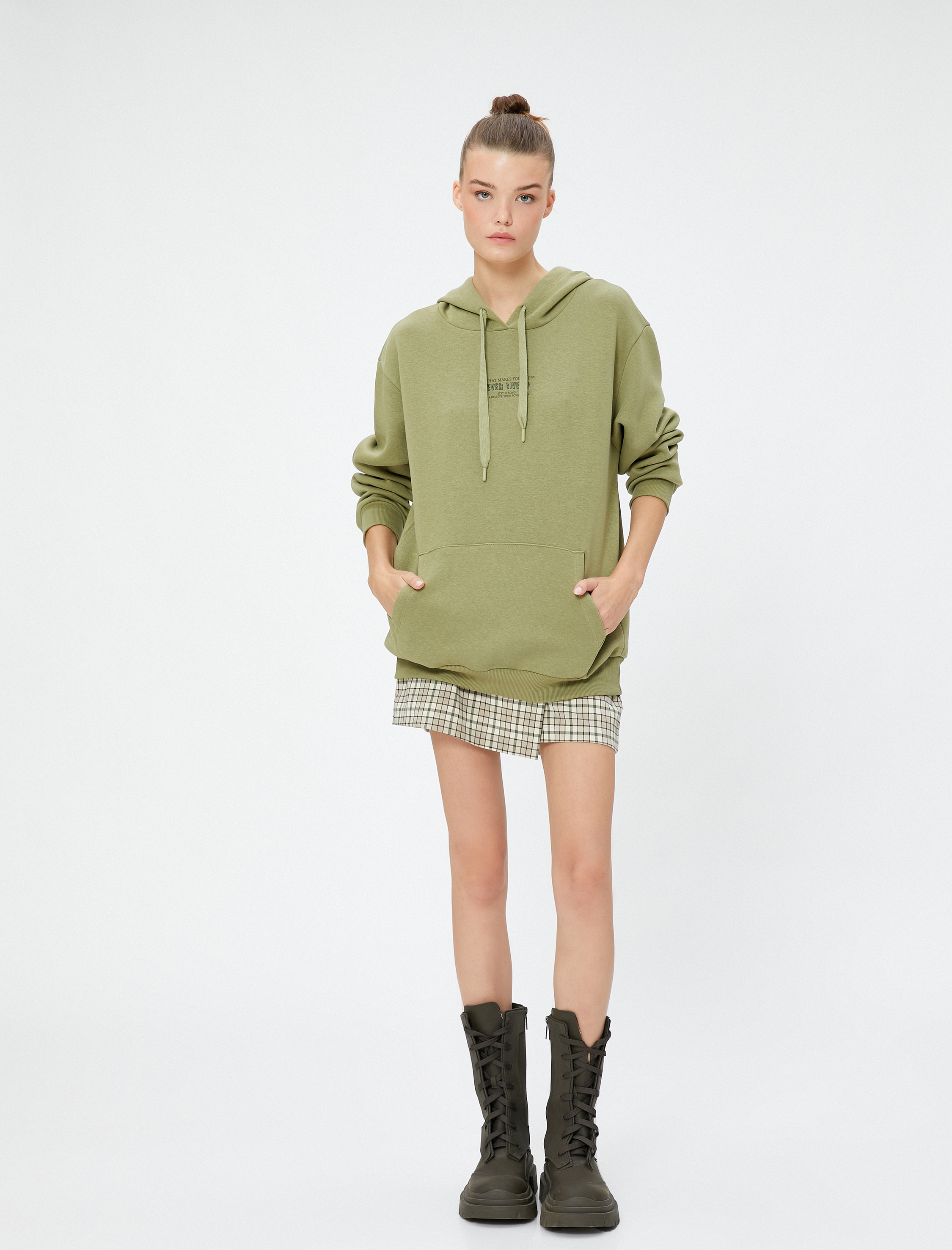   Şardonlu Kapüşonlu Sweatshirt Slogan İşlemeli Rahat Kesim Kanguru Cepli