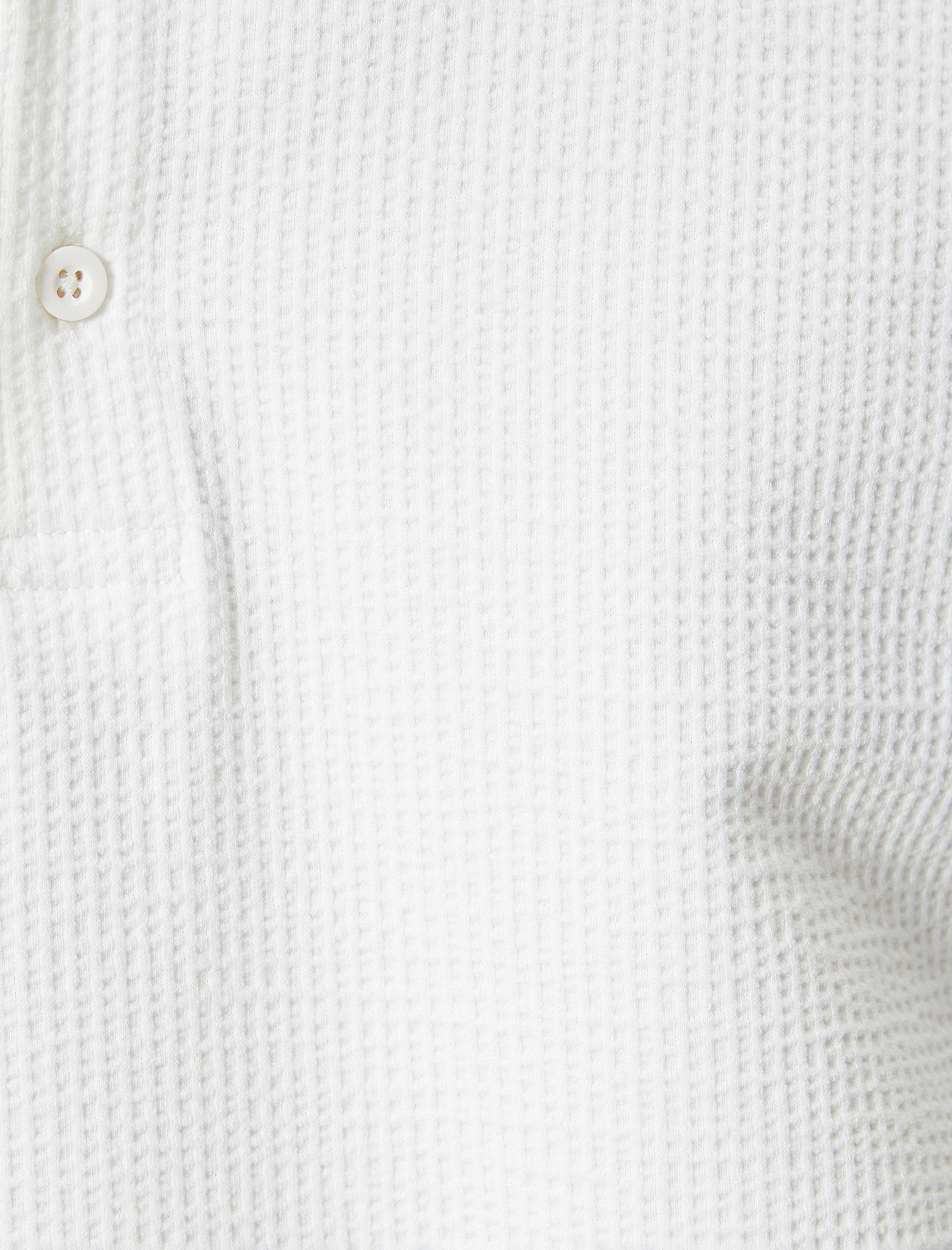   Polo Yaka Tişört Jakarlı Dokulu Düğmeli Kısa Kollu