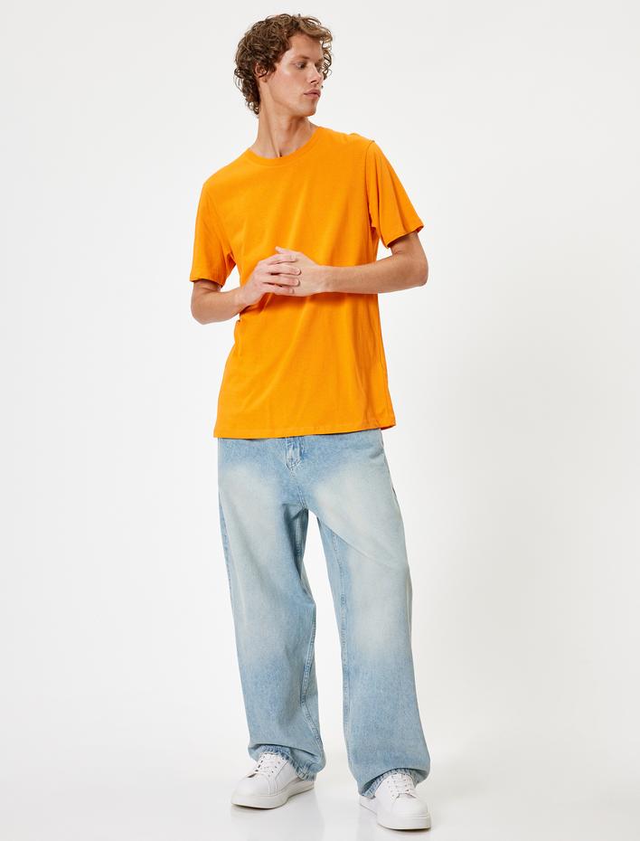  Basic Tişört Slim Fit Bisiklet Yaka Kısa Kollu