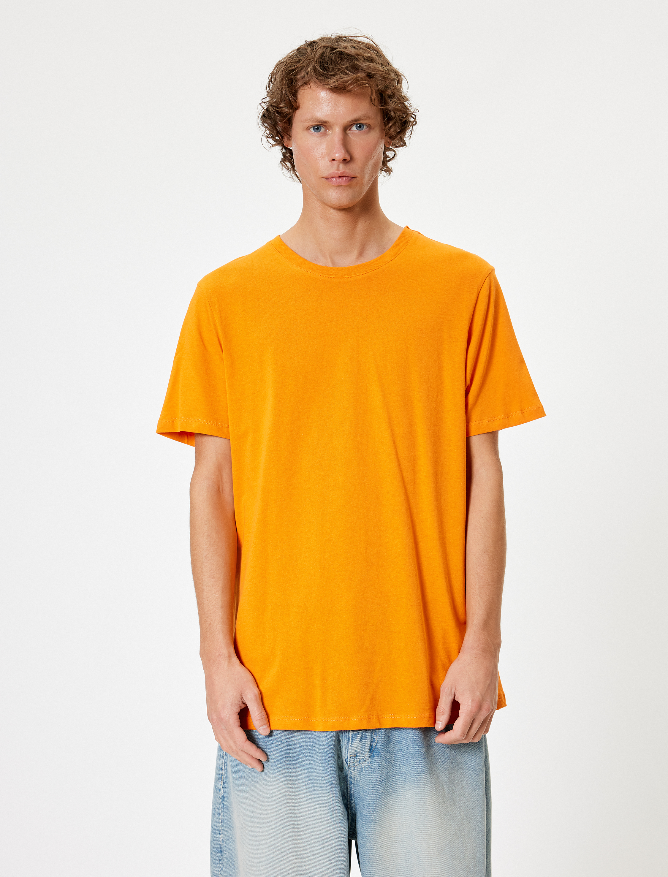   Basic Tişört Slim Fit Bisiklet Yaka Kısa Kollu