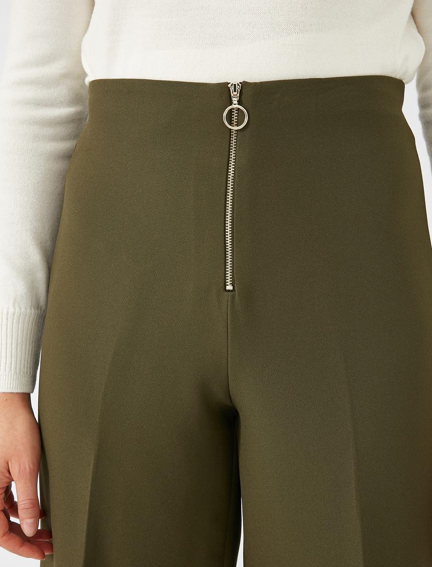   Fermuarlı Crop Pantolon