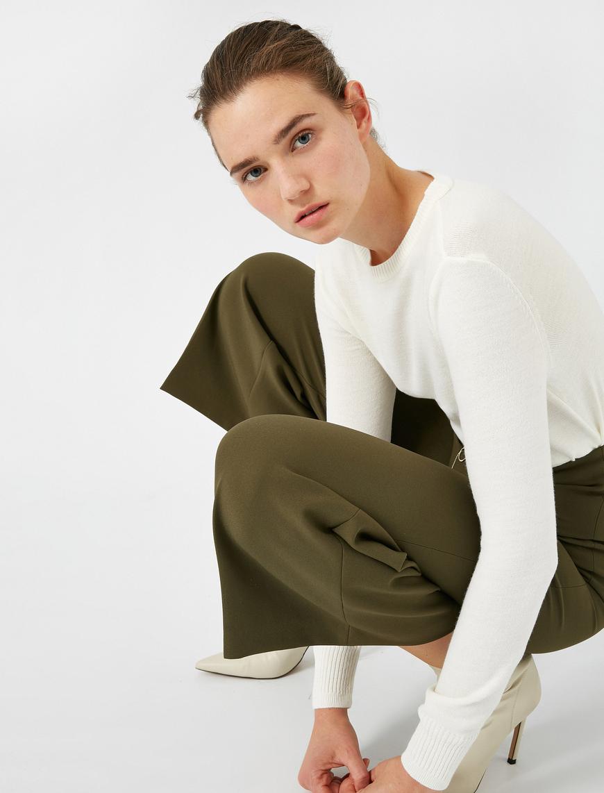   Fermuarlı Crop Pantolon