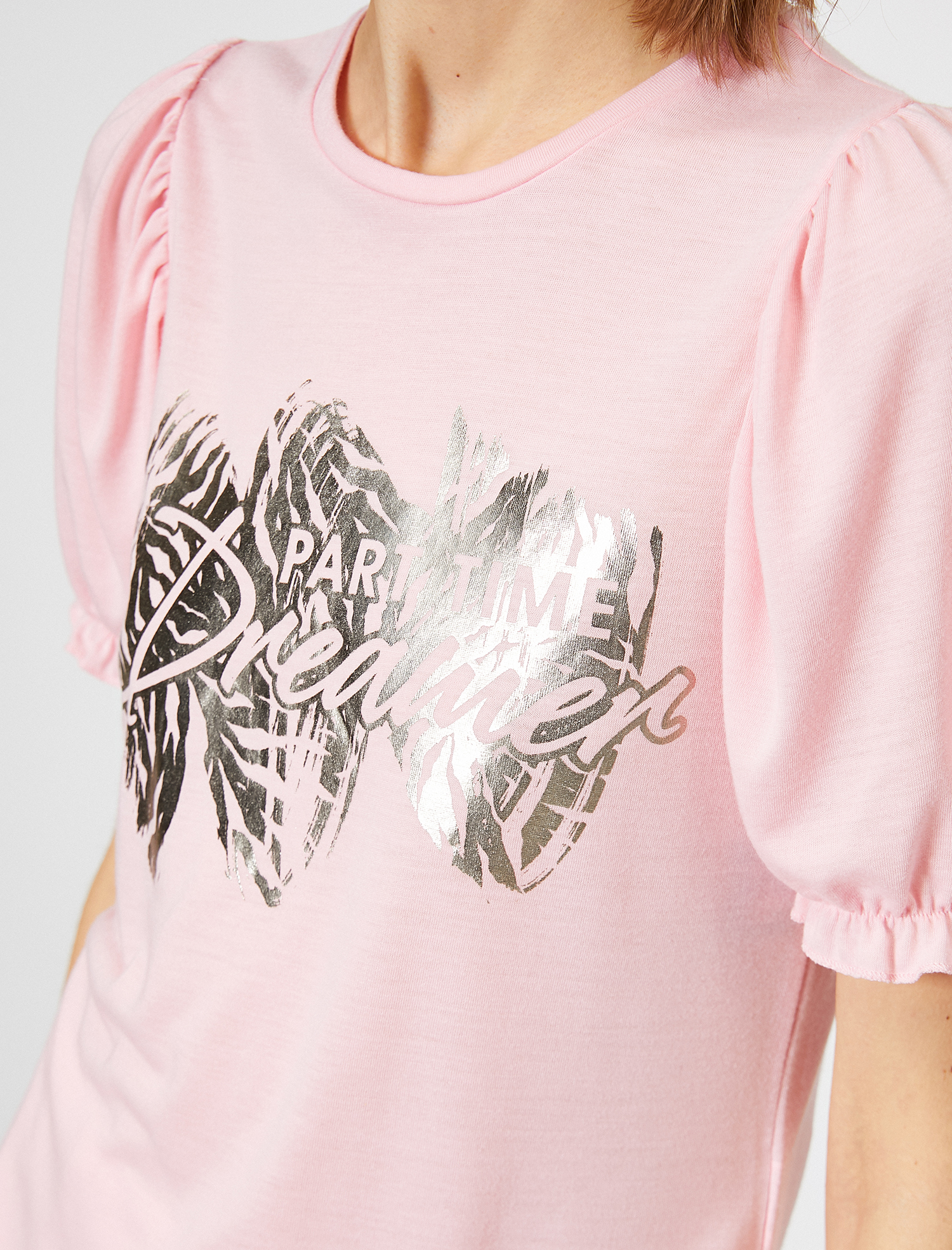   Balon Kollu Varak Baskı Detaylı Bisiklet Yaka Tişört