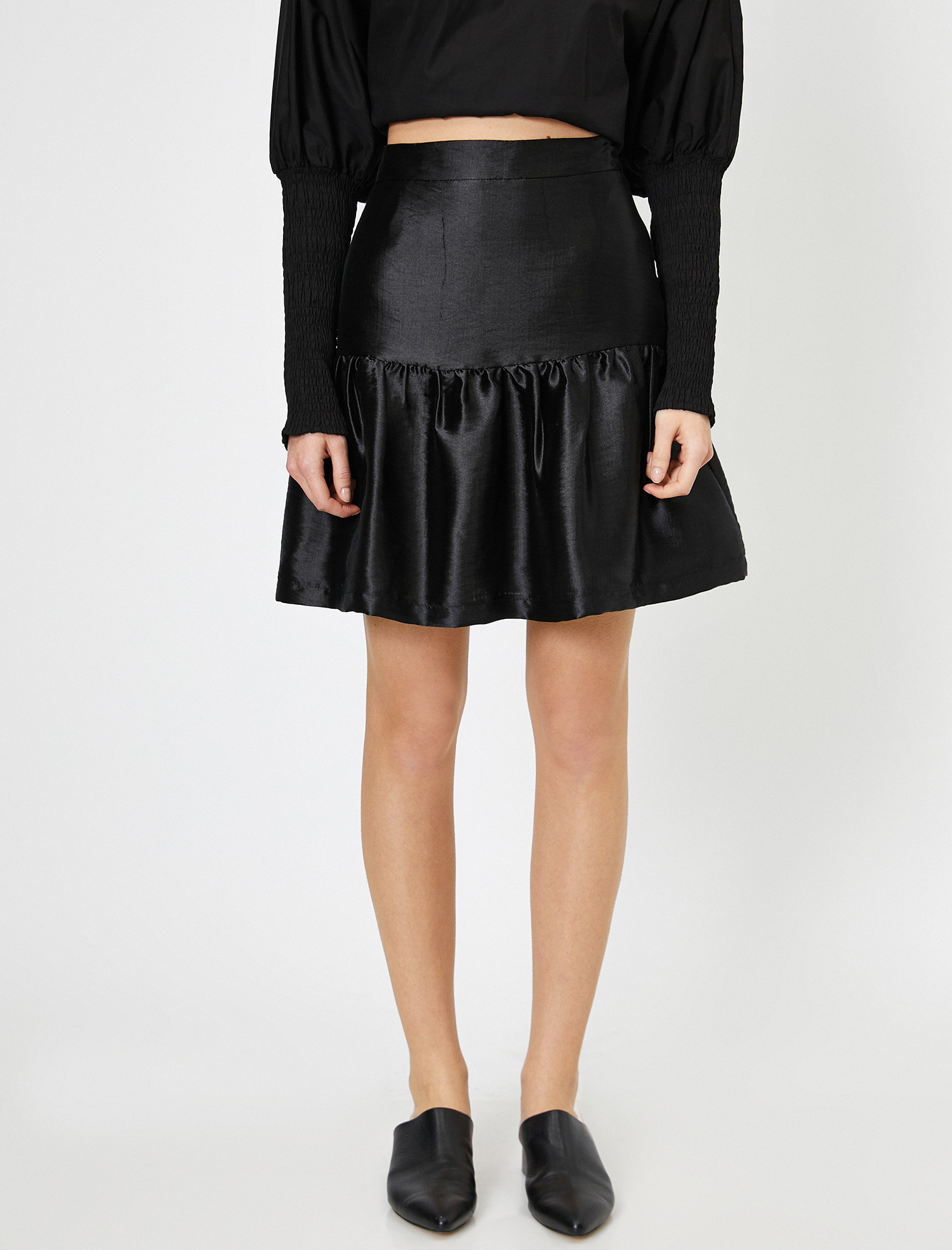   Fırfır Detaylı Mini Etek