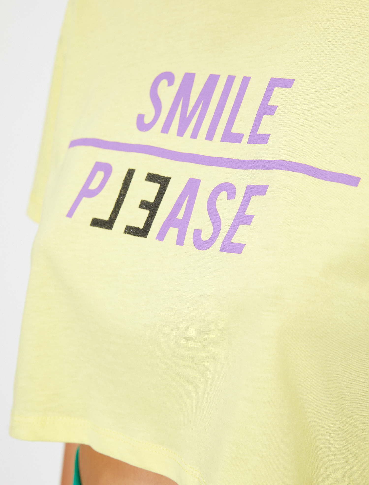   Yazılı Baskılı Tişört