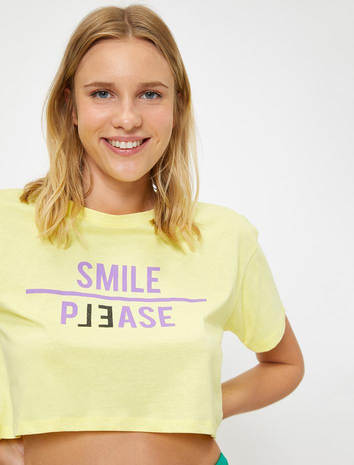  Yazılı Baskılı Tişört