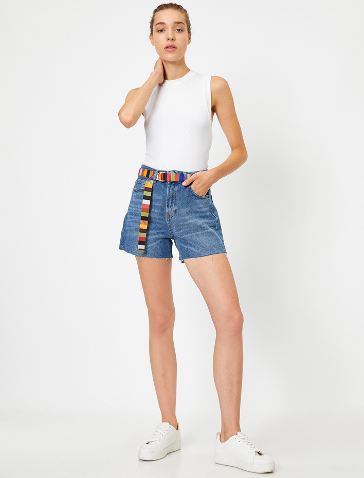  Cep Detaylı Jean Şort