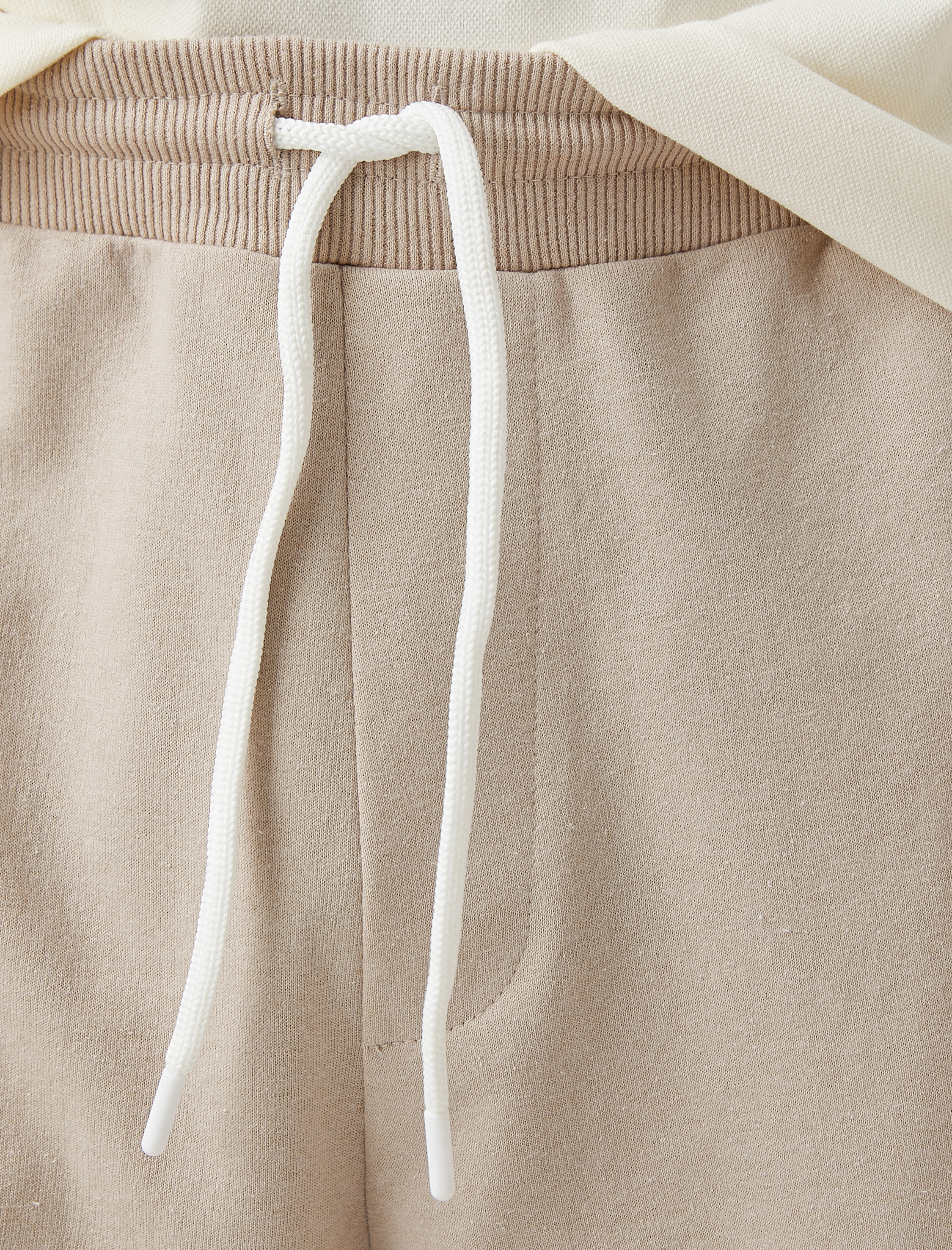   Slim Fit Etiketli Şort