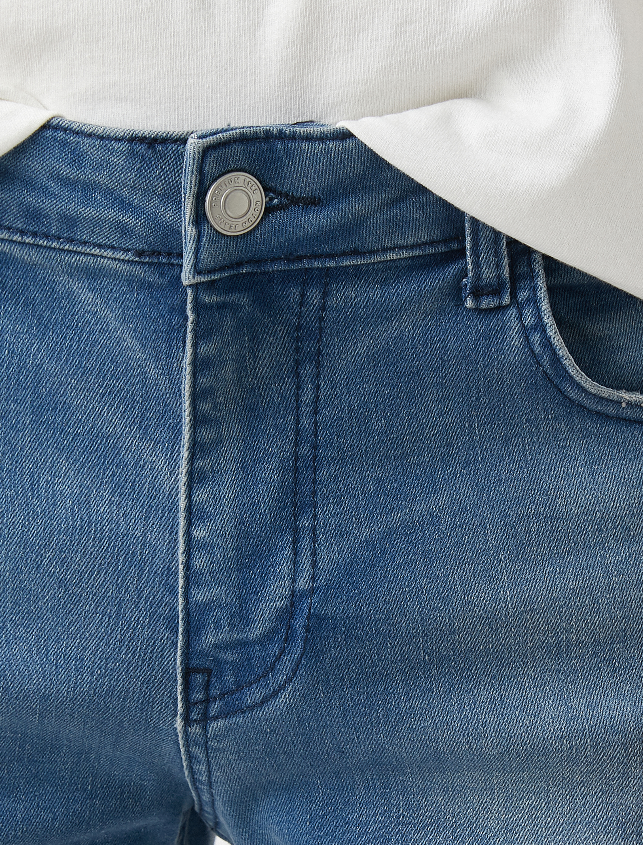   Katlı Paça Kot Şort