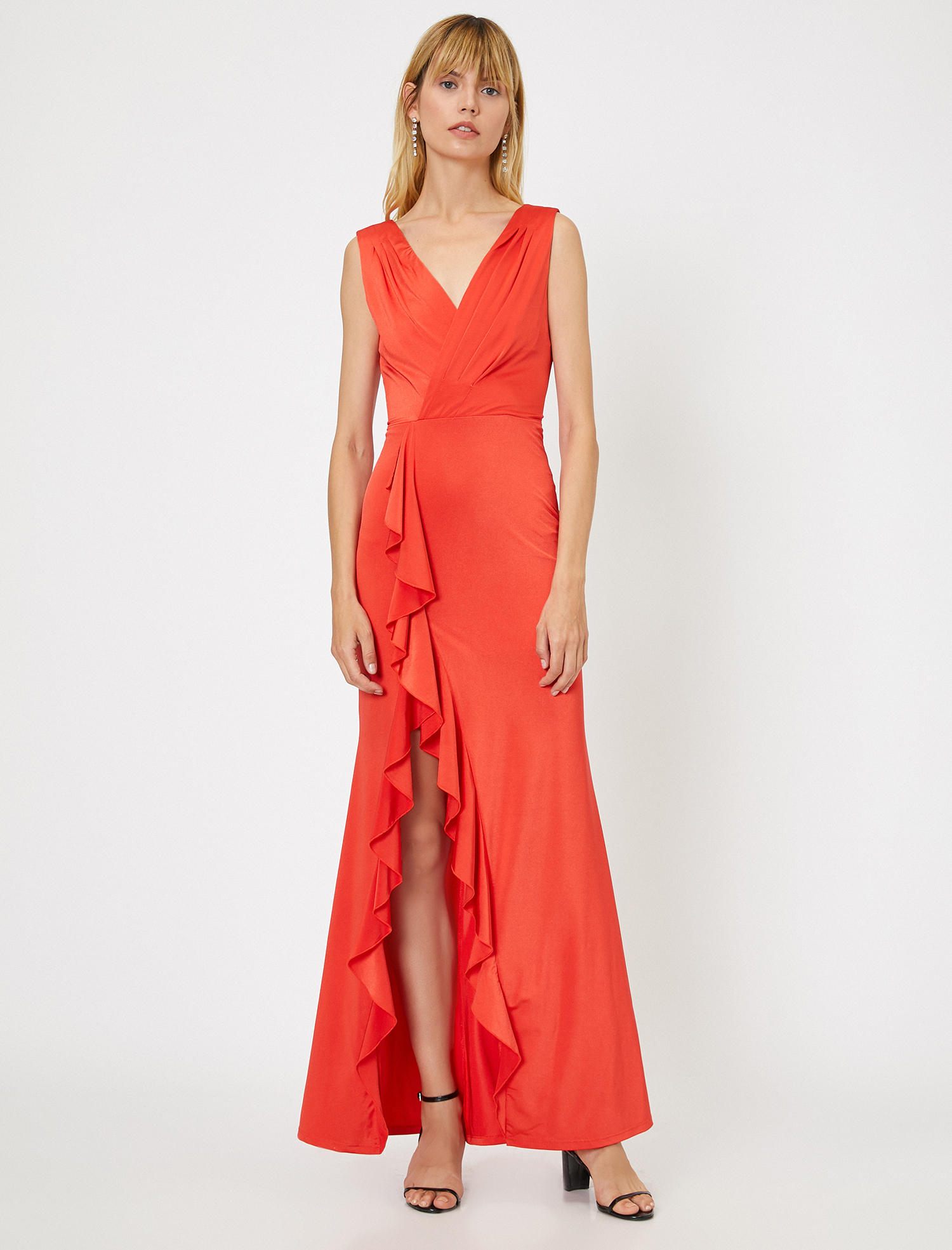   Fırfır ve Yırtmaç Detaylı Abiye Elbise Anvelop Kolsuz Uzun Abiye