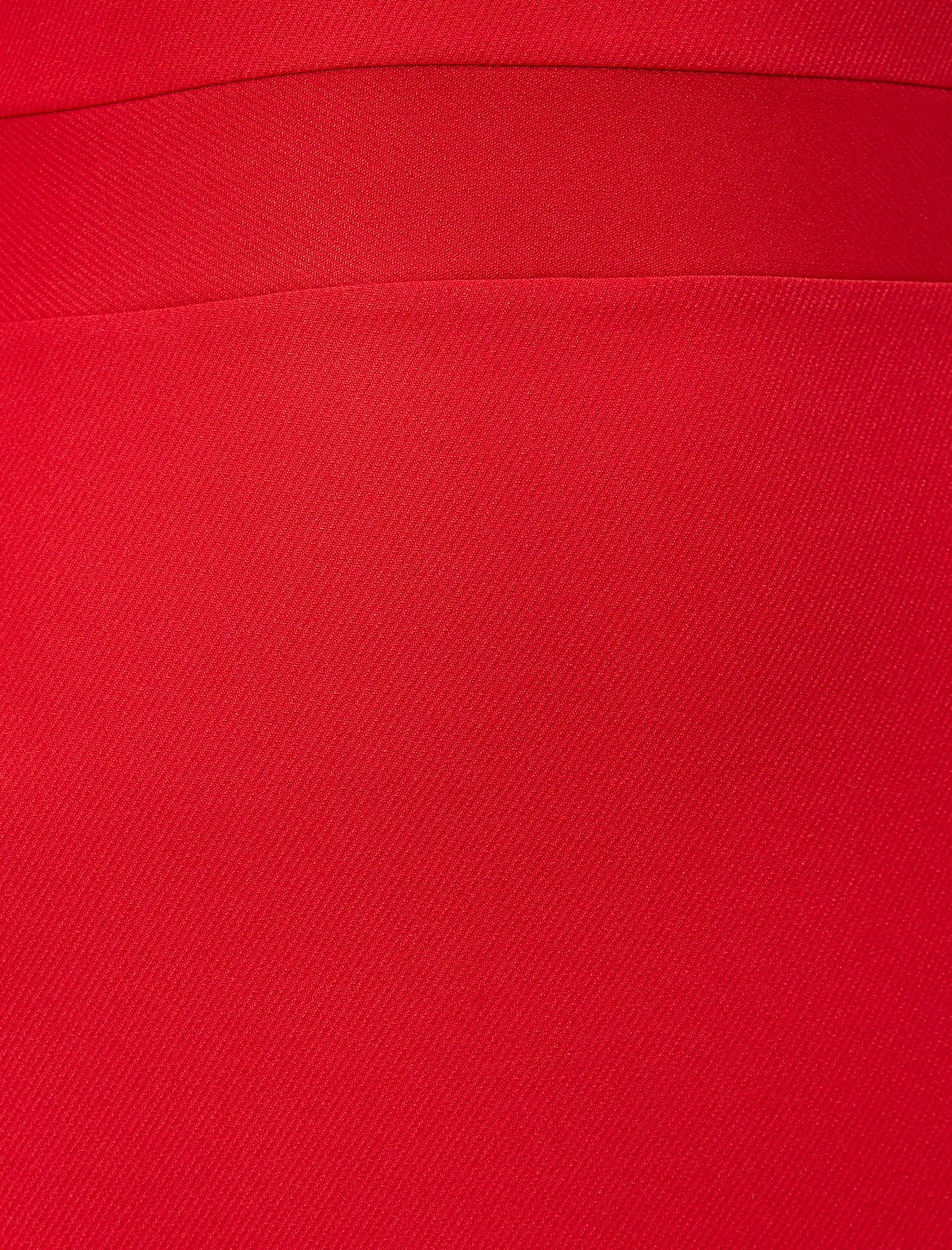   Kolsuz Klasik Elbise