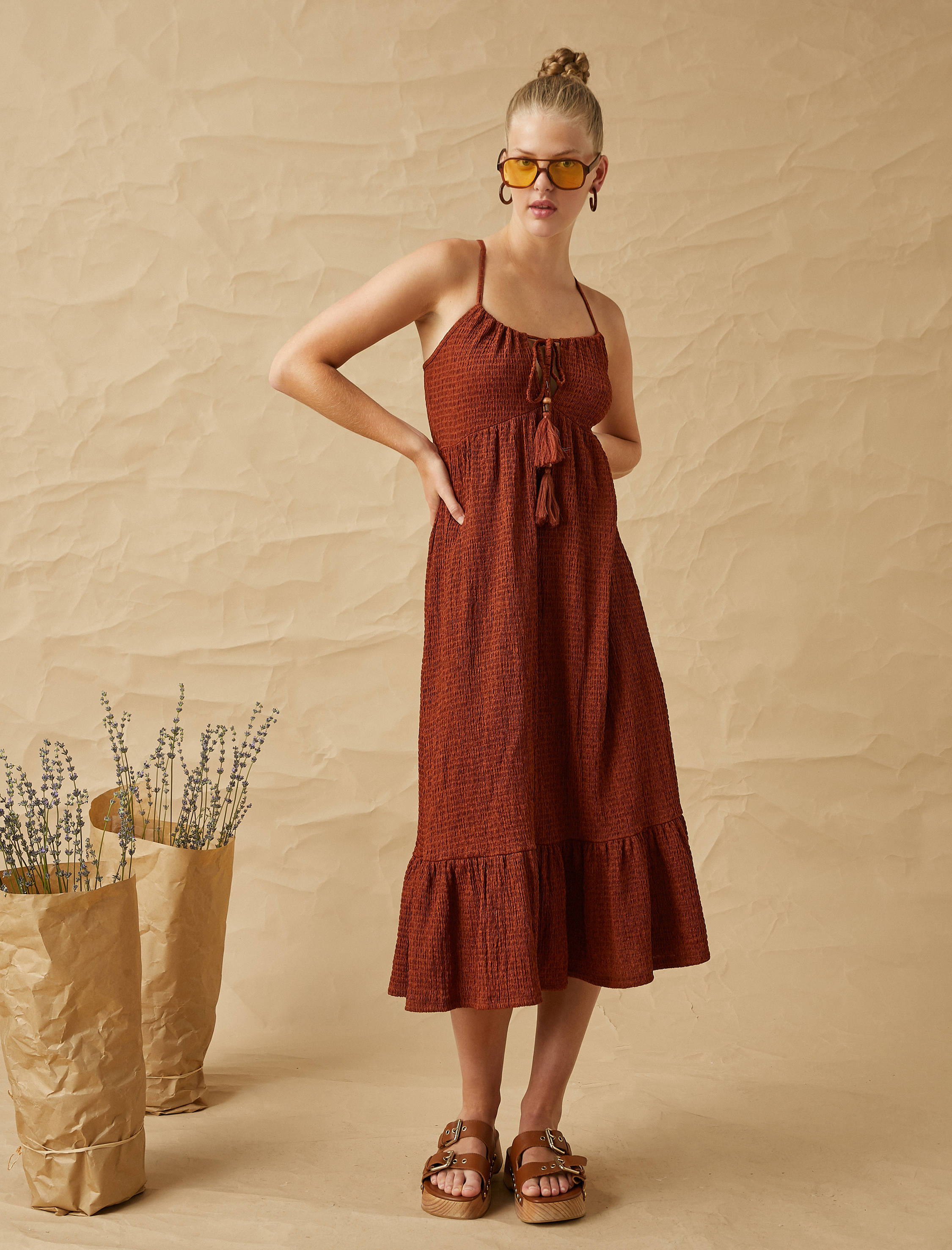 Askılı Uzun Elbise