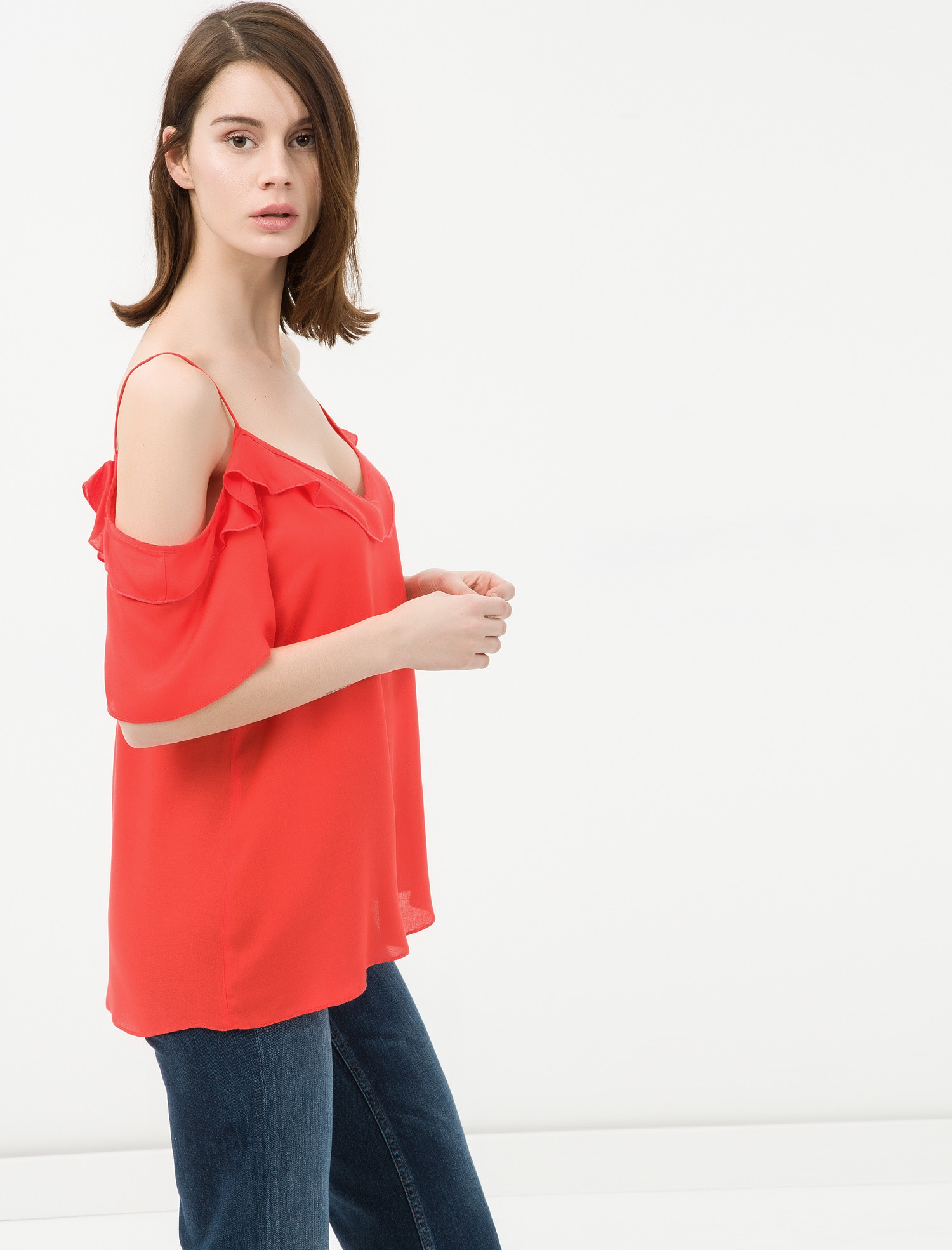   Fırfır Detaylı Askılı Bluz