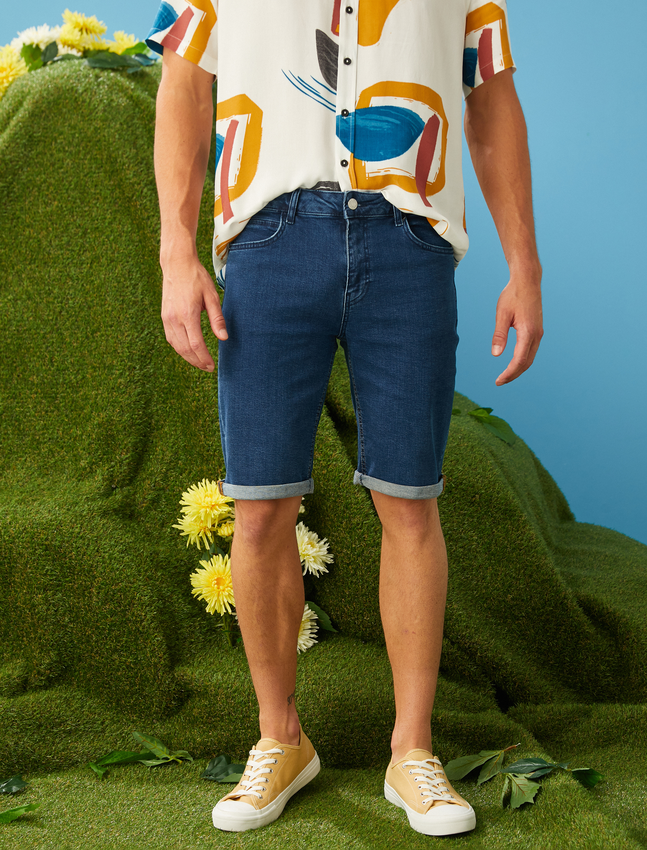 Katlama Paça Kot Şort