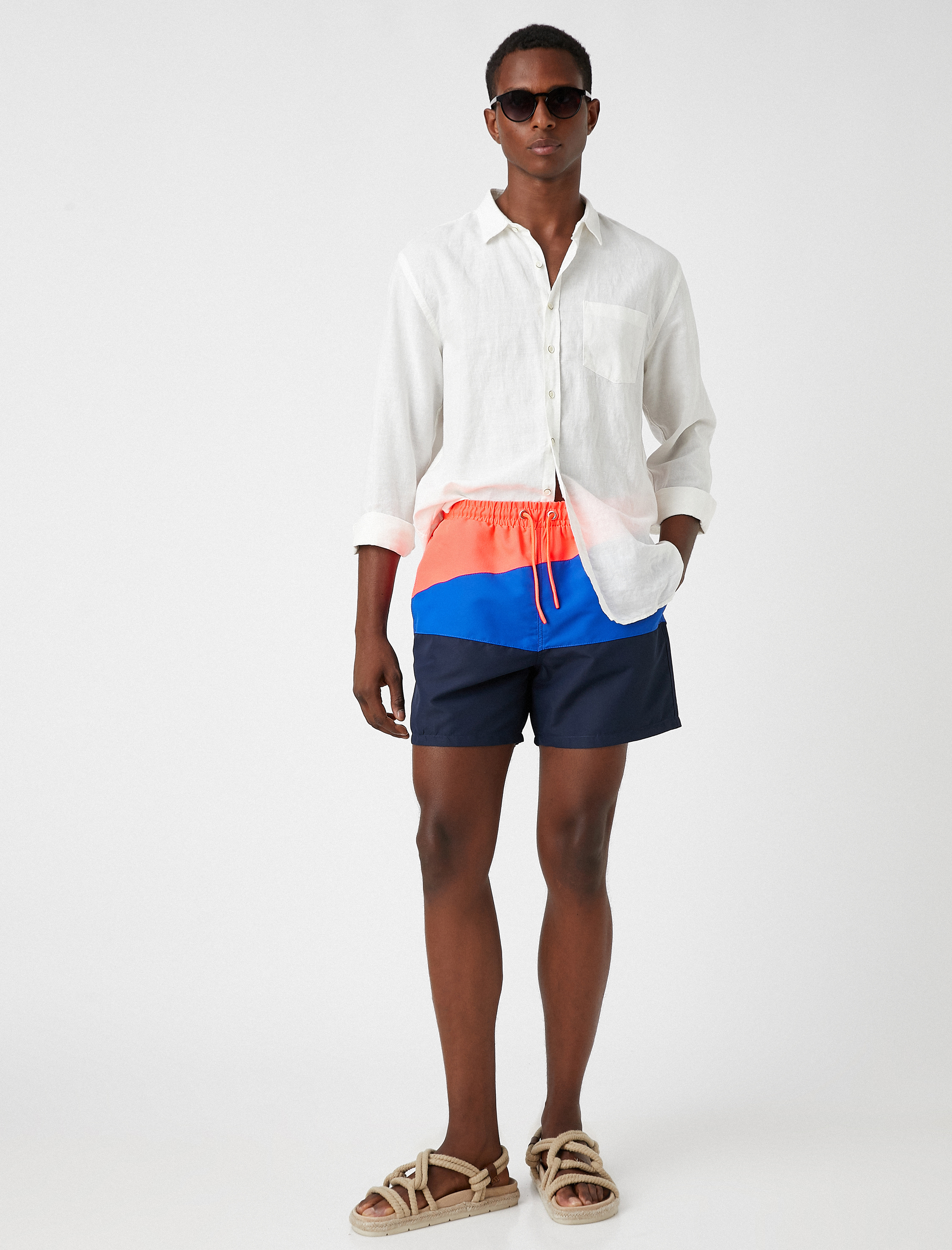   Deniz Şortu Renk Bloklu Beli Bağcıklı