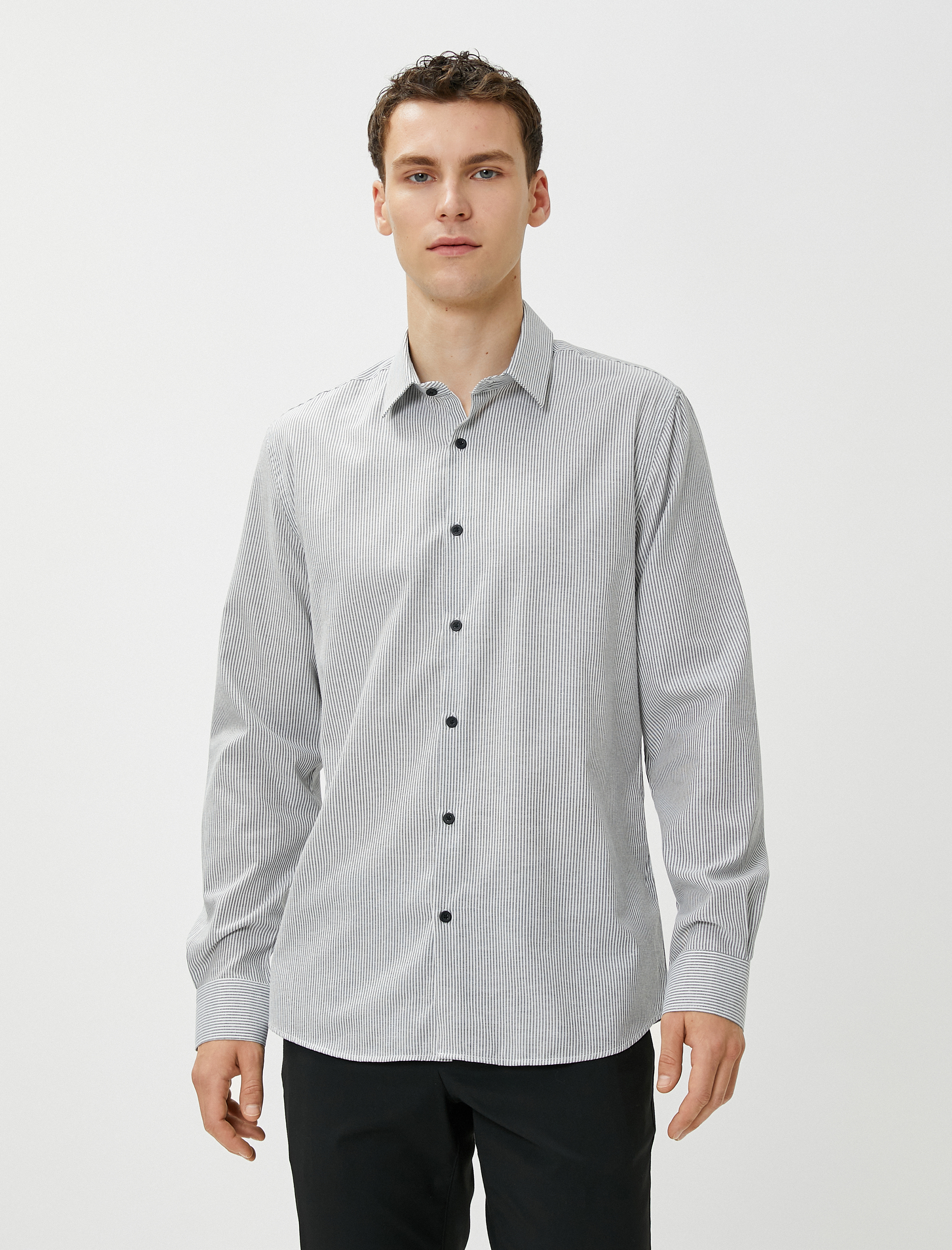 Spor Gömlek Slim Fit Klasik Yaka Uzun Kollu Non Iron