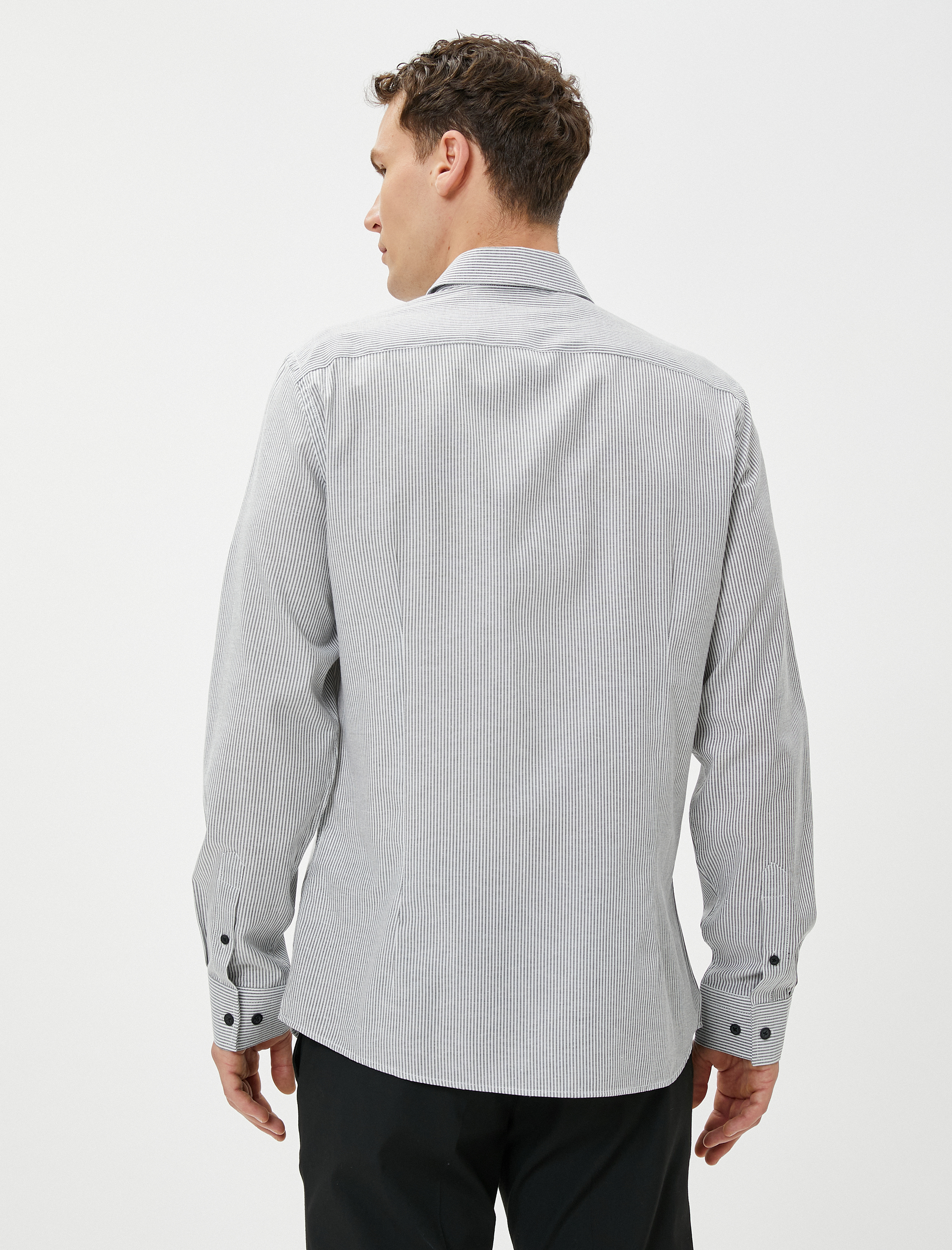 Spor Gömlek Slim Fit Klasik Yaka Uzun Kollu Non Iron