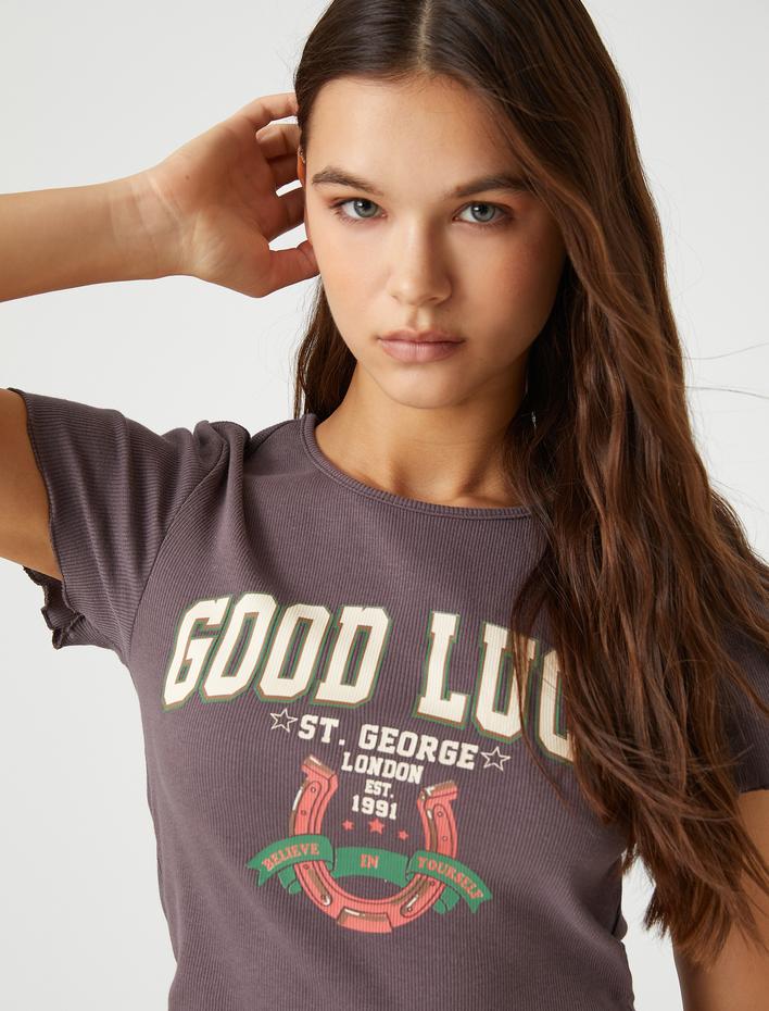  Crop Tişört Slogan Baskılı Kısa Kollu Bisiklet Yaka