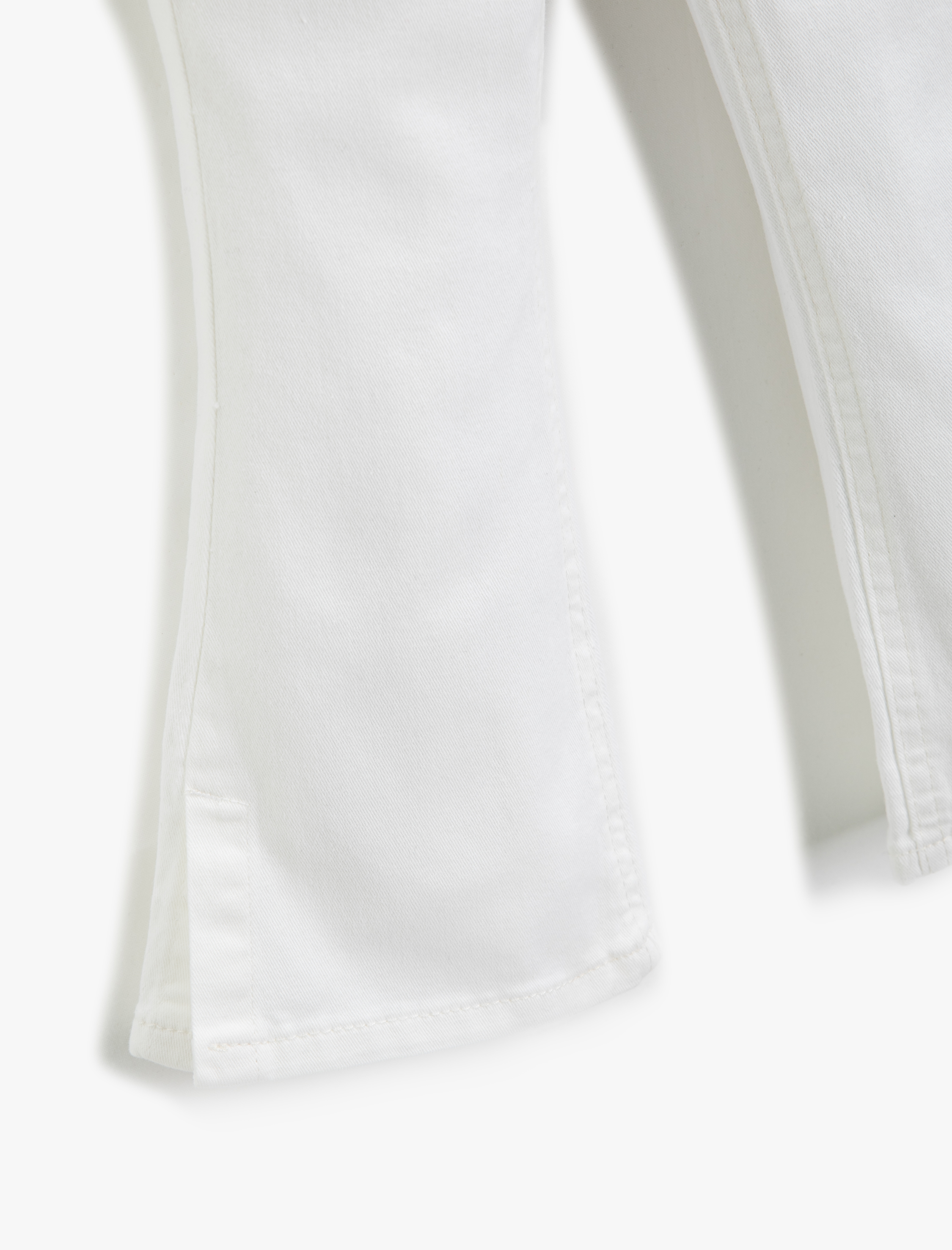 Kız Çocuk İspanyol Paça Kot Pantolon Cepli Pamuklu Yırtmaç Detaylı - Flare Jean Beli Ayarlanabilir Lastikli