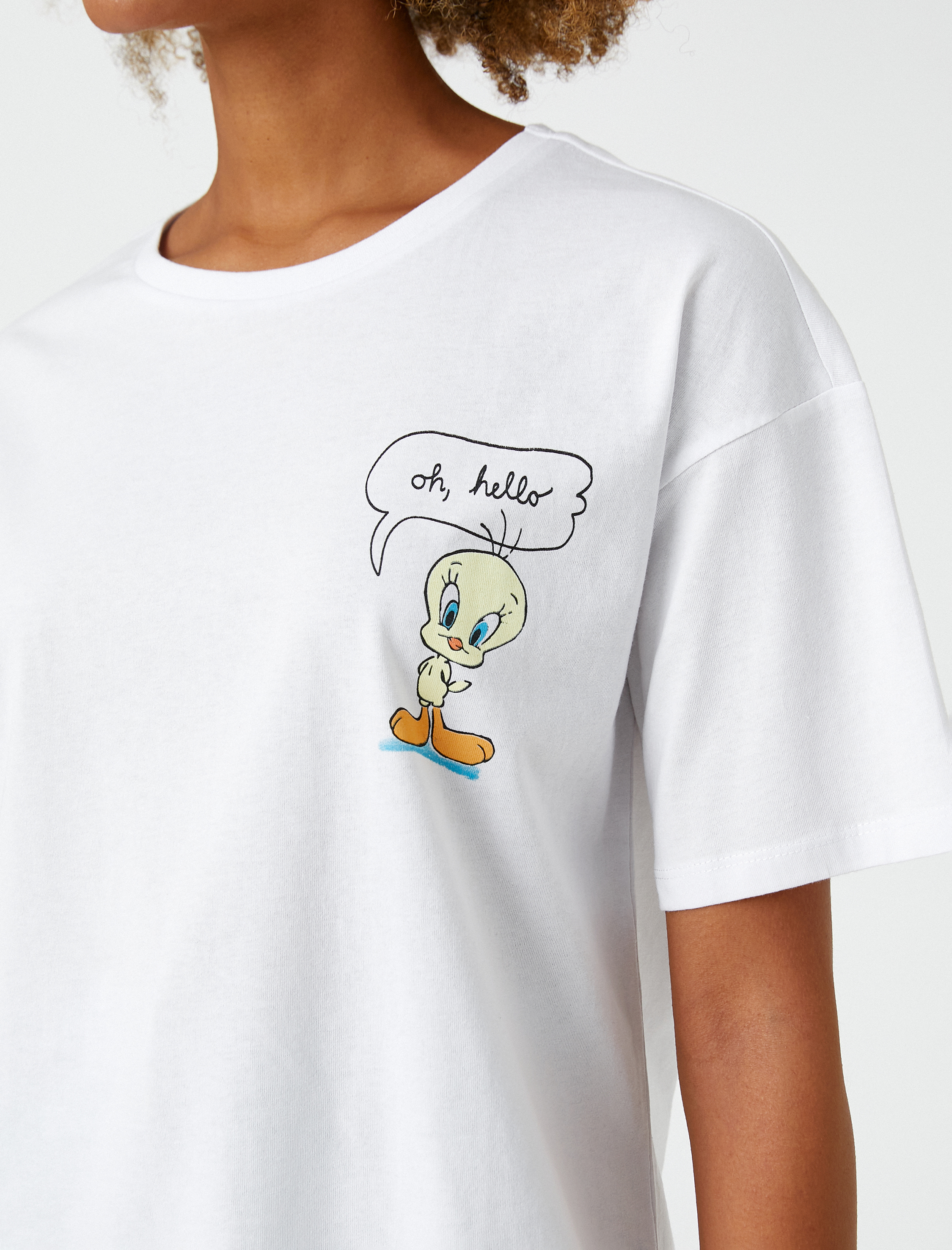   Tweety Lisanslı Tişört Oversize Bisiklet Yaka Kısa Kollu Sırt Baskılı