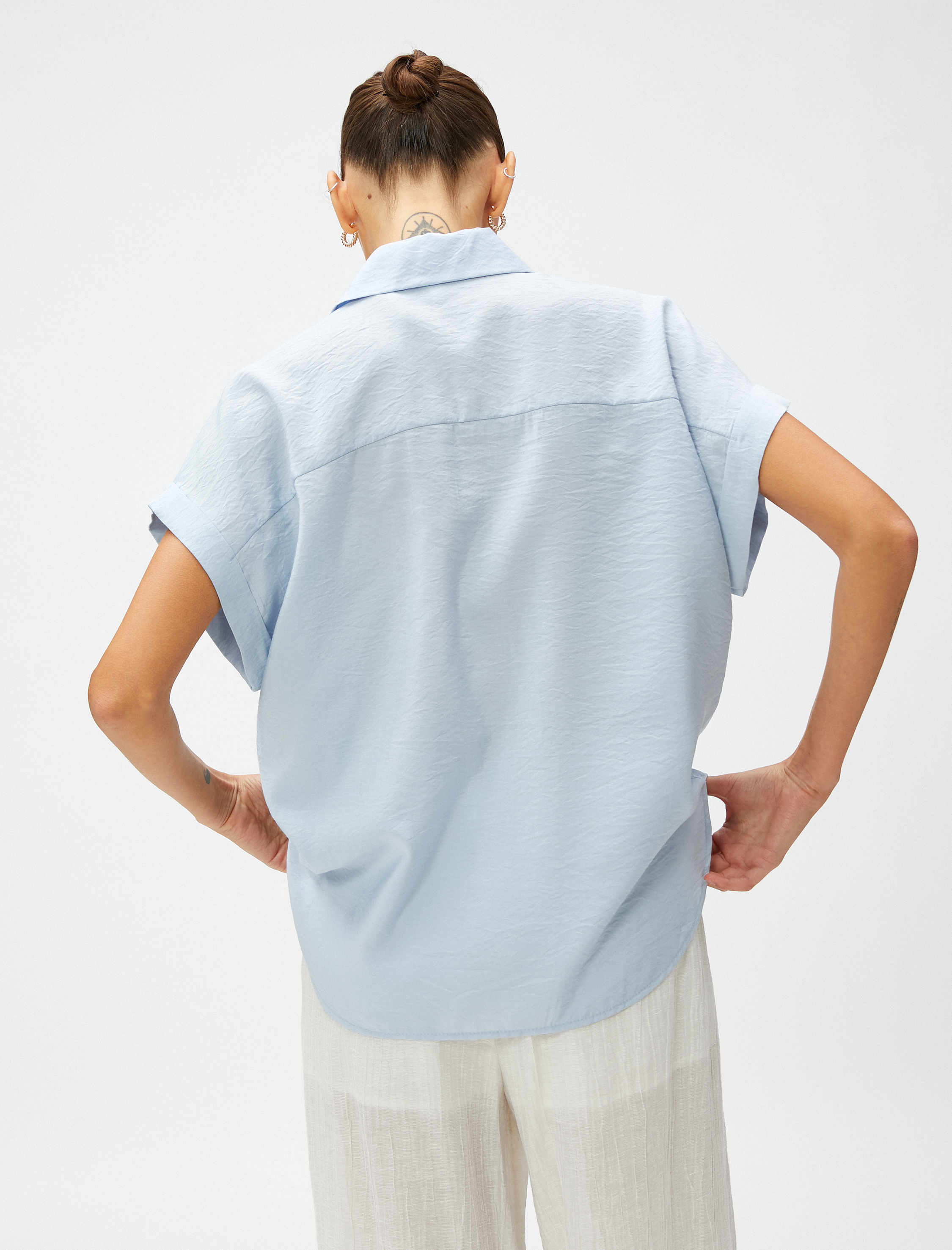   Kısa Kollu Gömlek Gizli Düğmeli