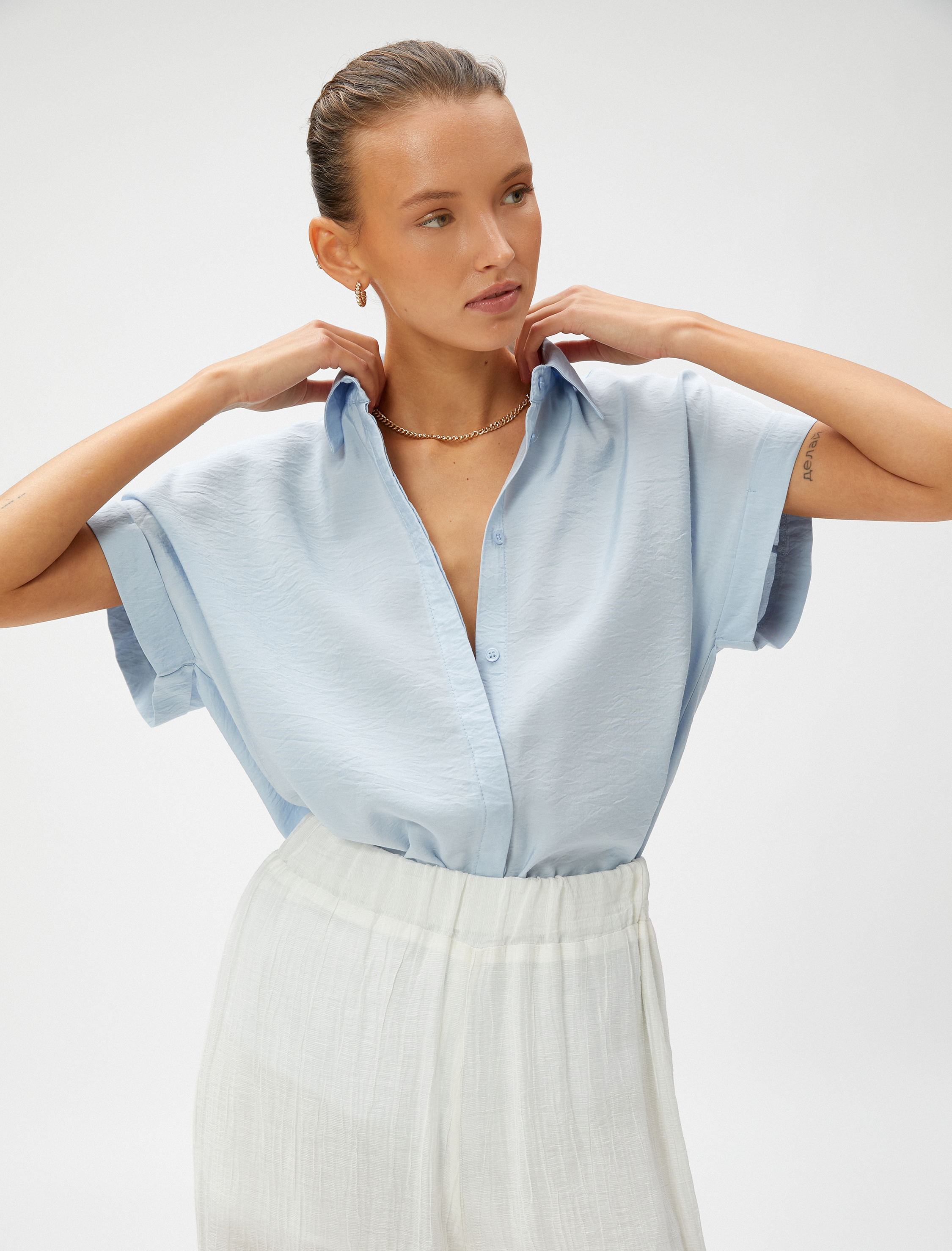   Kısa Kollu Gömlek Gizli Düğmeli