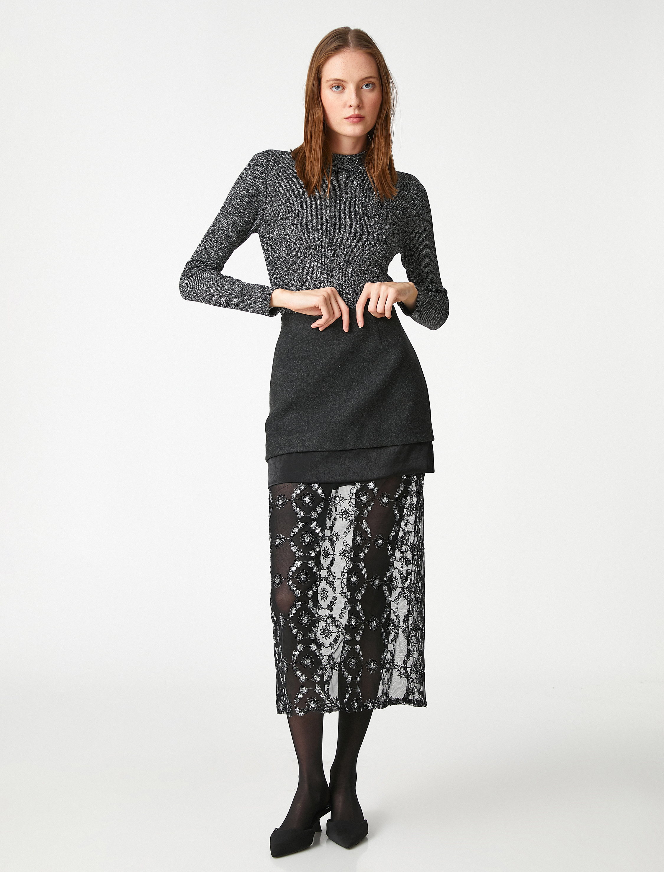   Melis Ağazat X Koton - Simli Dik Yaka Kazak