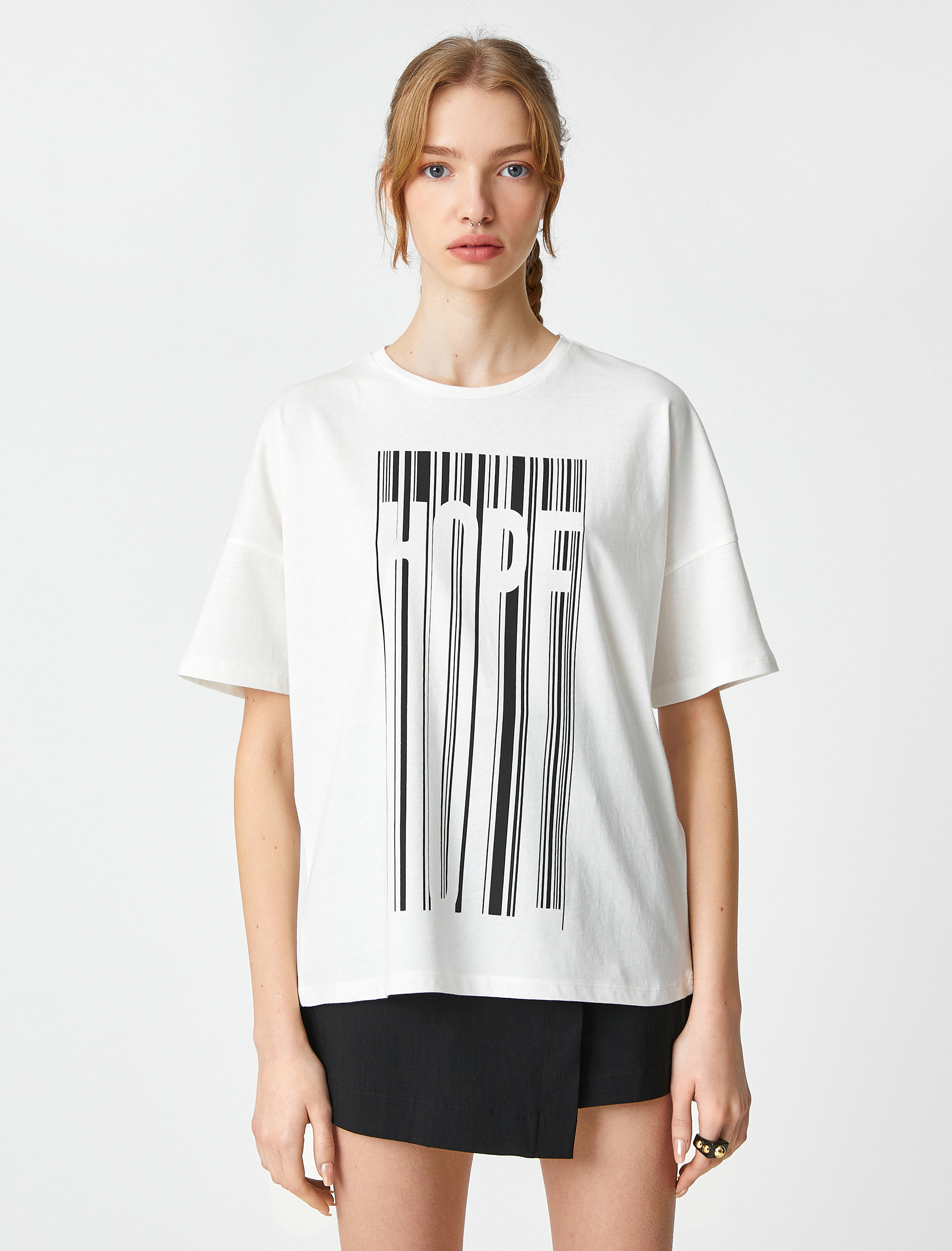   Pamuklu Tişört Baskılı Bisiklet Yaka Kısa Kollu