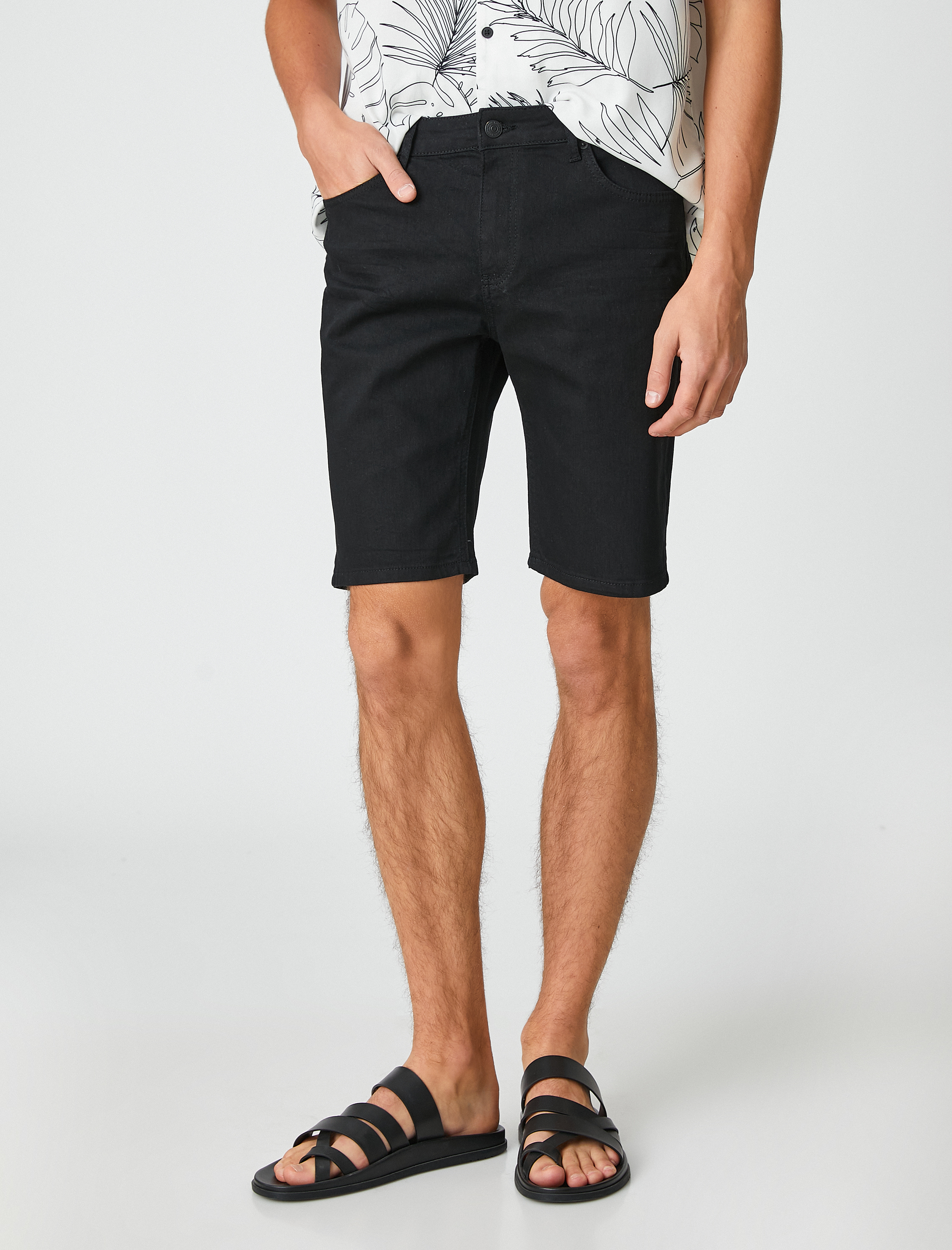   Basic Kot Şort Cepli Düğmeli Pamuklu