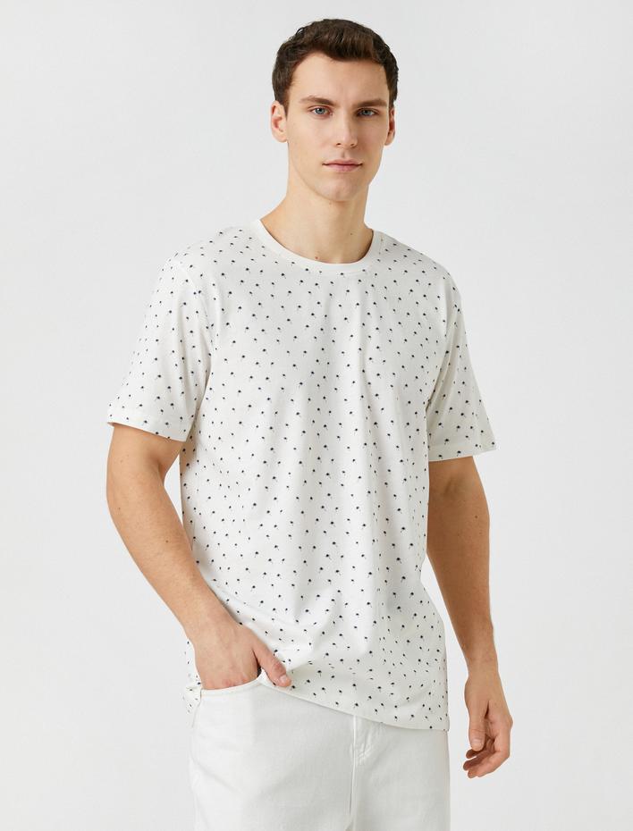  Palmiye Baskılı Tişört Dar Kesim Bisiklet Yaka Pamuklu