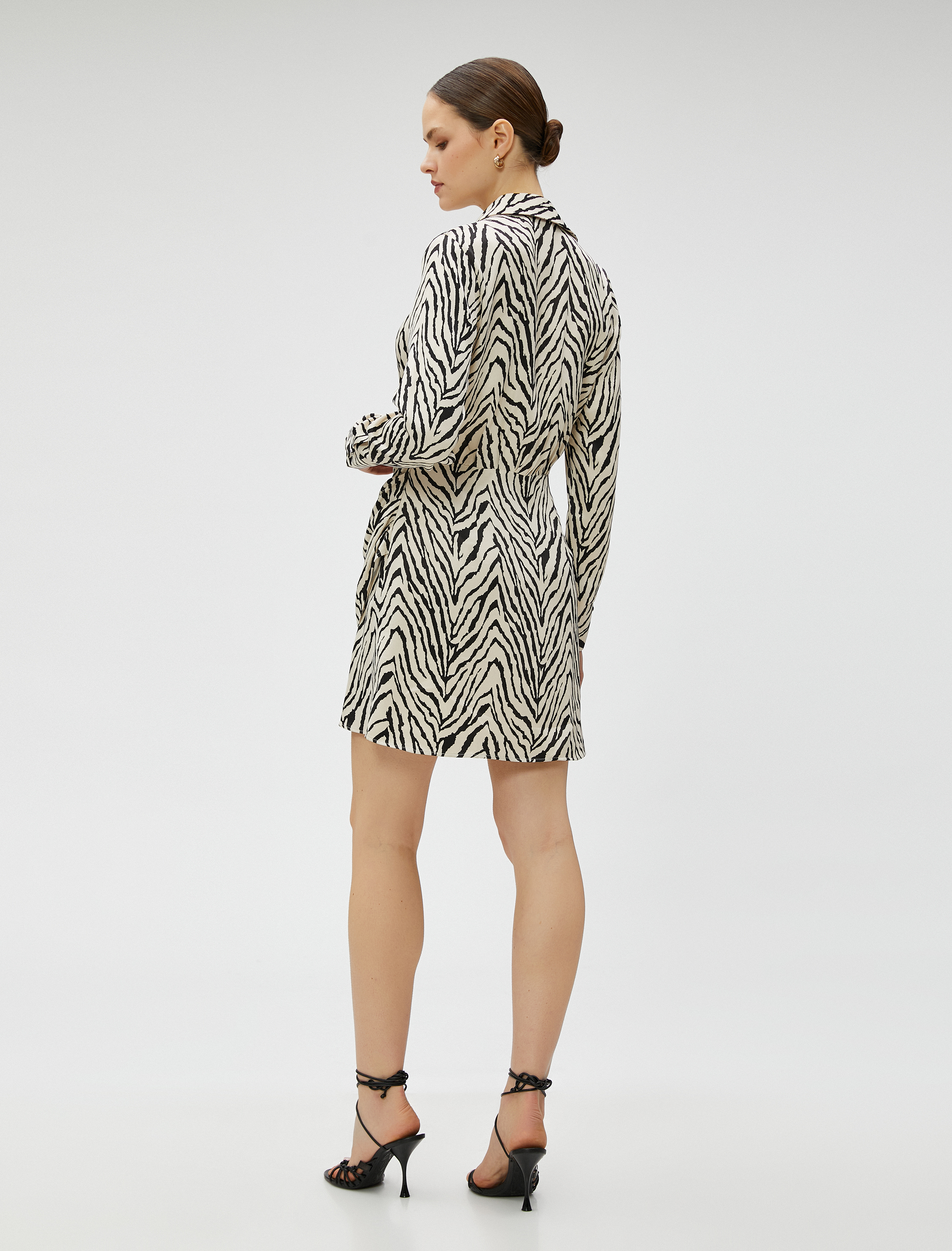   Zebra Desenli Mini Elbise Viskon Uzun Kollu